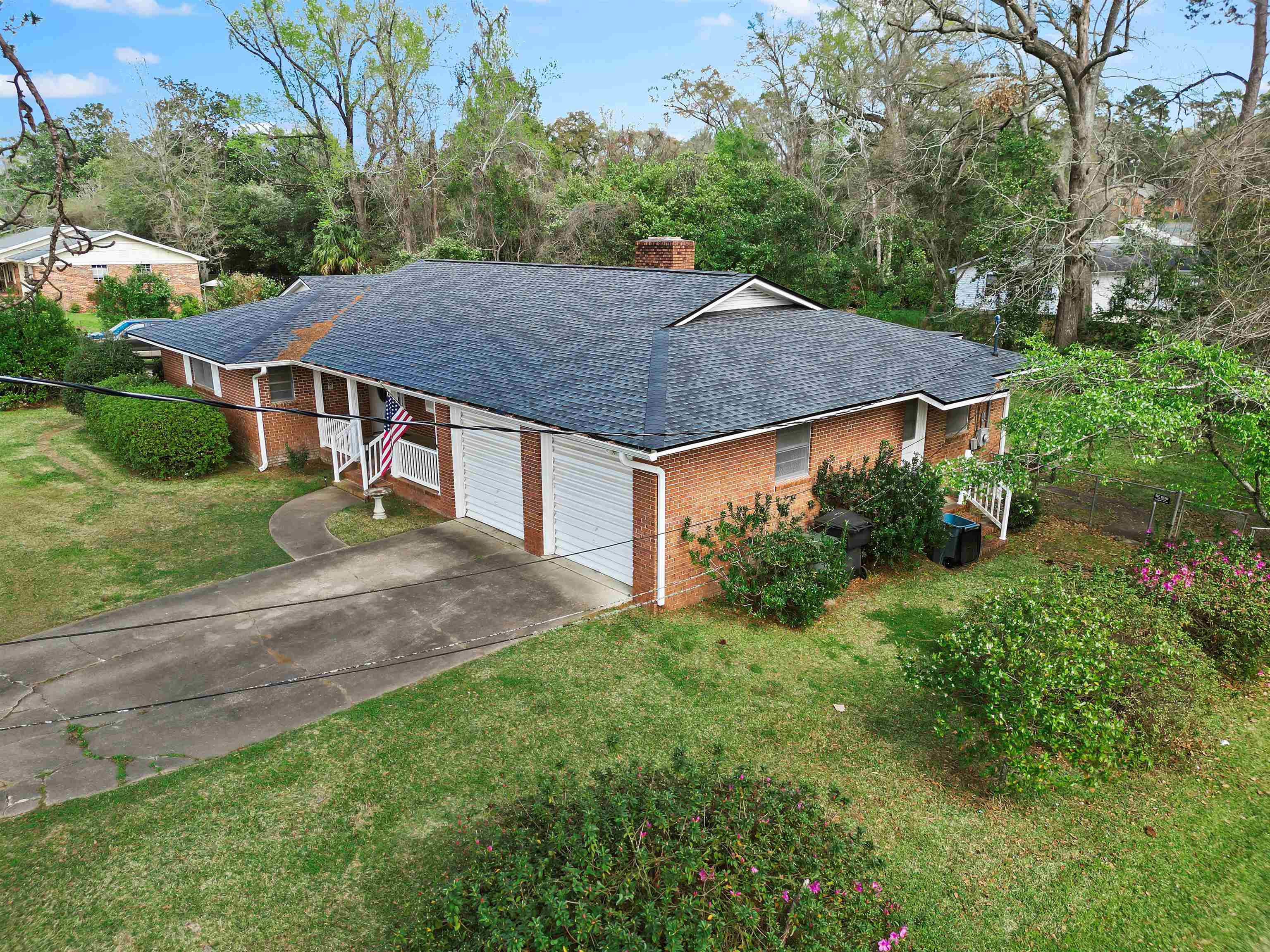 1111 Bonnie Drive,TALLAHASSEE,Florida 32304,3 Bedrooms Bedrooms,2 BathroomsBathrooms,Detached single family,1111 Bonnie Drive,369382