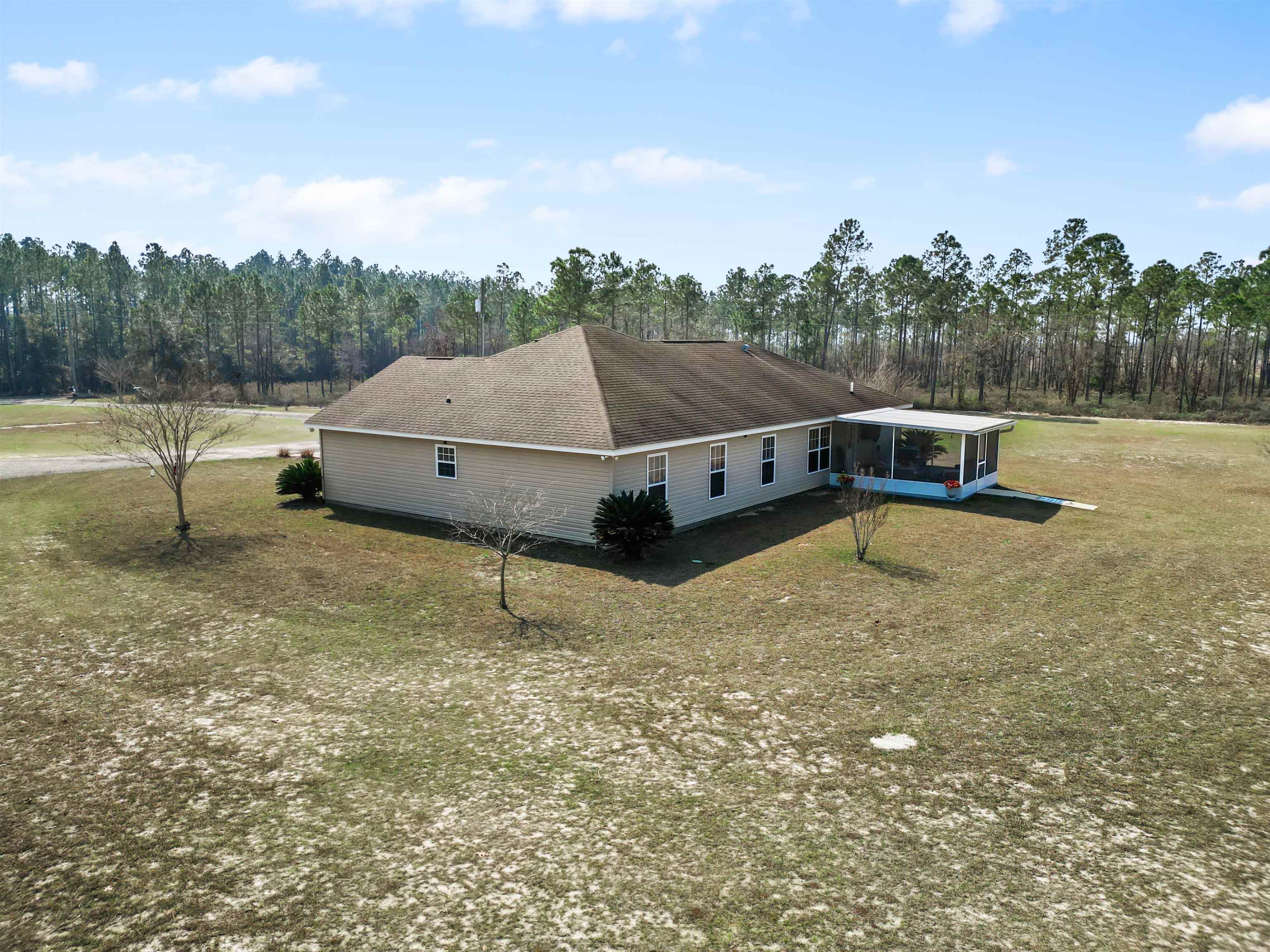 15088 NW L And H Road,BRISTOL,Florida 32321,4 Bedrooms Bedrooms,2 BathroomsBathrooms,Detached single family,15088 NW L And H Road,368916