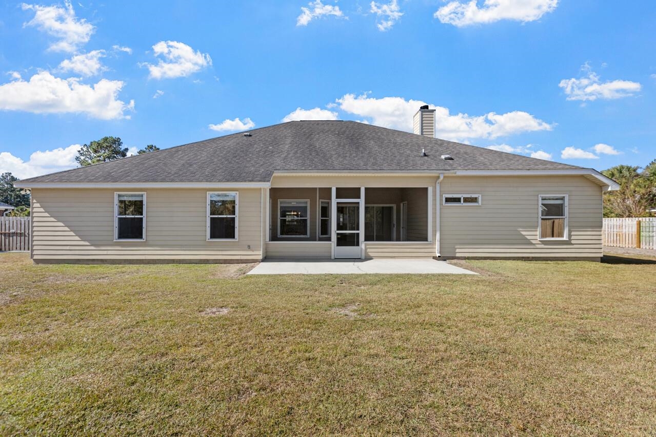 64 Bunting Drive,CRAWFORDVILLE,Florida 32327,4 Bedrooms Bedrooms,3 BathroomsBathrooms,Detached single family,64 Bunting Drive,368319