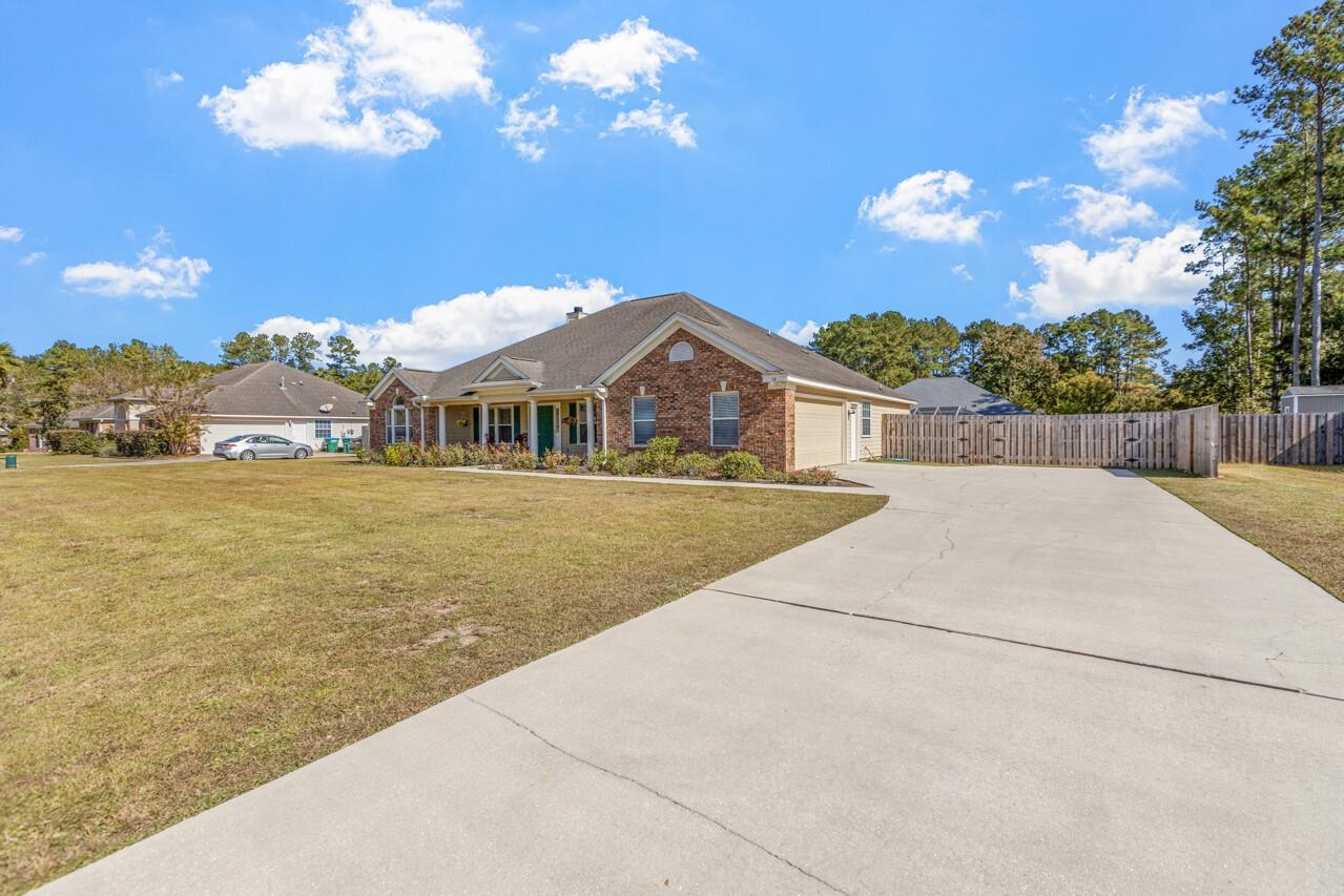 64 Bunting Drive,CRAWFORDVILLE,Florida 32327,4 Bedrooms Bedrooms,3 BathroomsBathrooms,Detached single family,64 Bunting Drive,368319