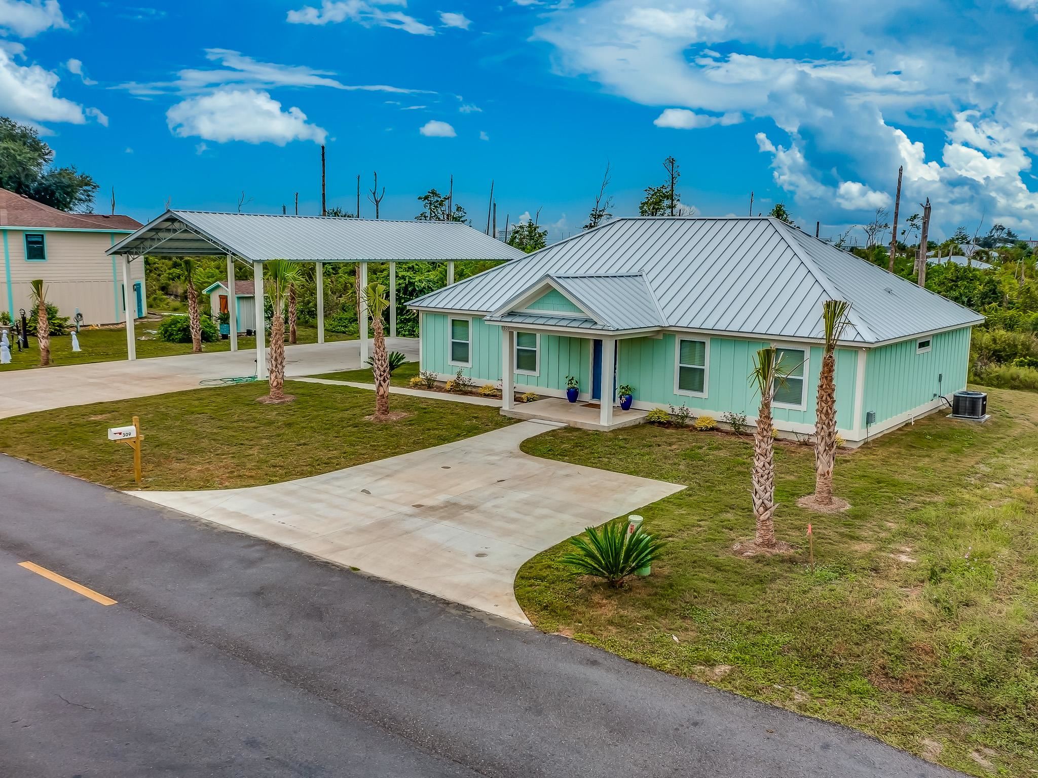 400 California Drive,MEXICO BEACH,Florida 32410,4 Bedrooms Bedrooms,3 BathroomsBathrooms,Detached single family,400 California Drive,368939