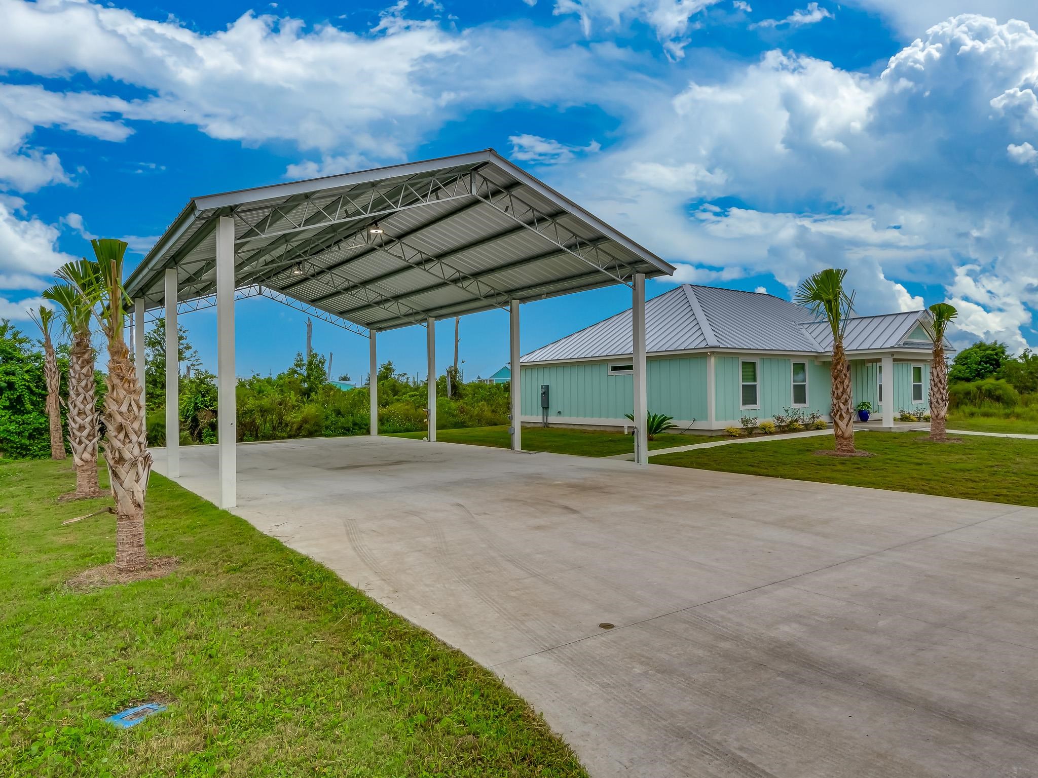 400 California Drive,MEXICO BEACH,Florida 32410,4 Bedrooms Bedrooms,3 BathroomsBathrooms,Detached single family,400 California Drive,368939