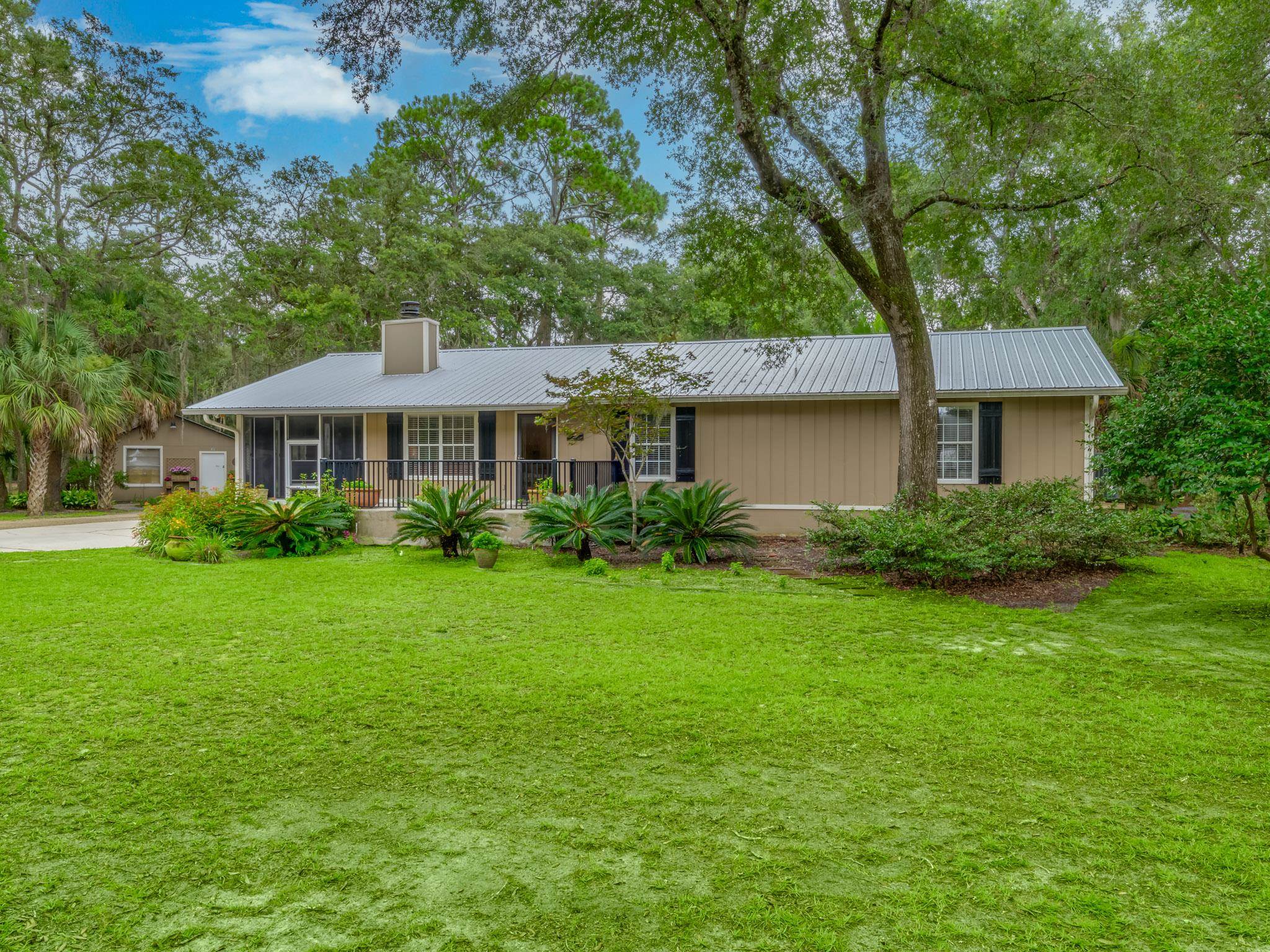 39 Aucilla Street,PANACEA,Florida 32346,3 Bedrooms Bedrooms,2 BathroomsBathrooms,Detached single family,39 Aucilla Street,368942