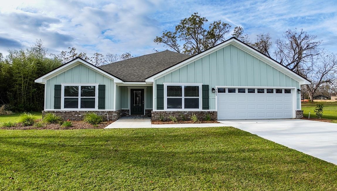 94 Hawthorn Pass,CRAWFORDVILLE,Florida 32327,5 Bedrooms Bedrooms,3 BathroomsBathrooms,Detached single family,94 Hawthorn Pass,369418