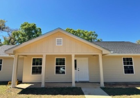 128 N Pittman Street,QUINCY,Florida 32351,3 Bedrooms Bedrooms,2 BathroomsBathrooms,Detached single family,128 N Pittman Street,369890