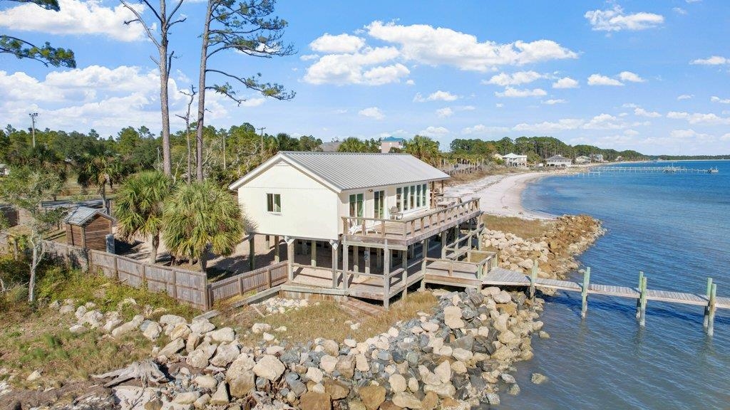 2120 Hwy 98 West,CARRABELLE,Florida 32322,3 Bedrooms Bedrooms,2 BathroomsBathrooms,Detached single family,2120 Hwy 98 West,366169