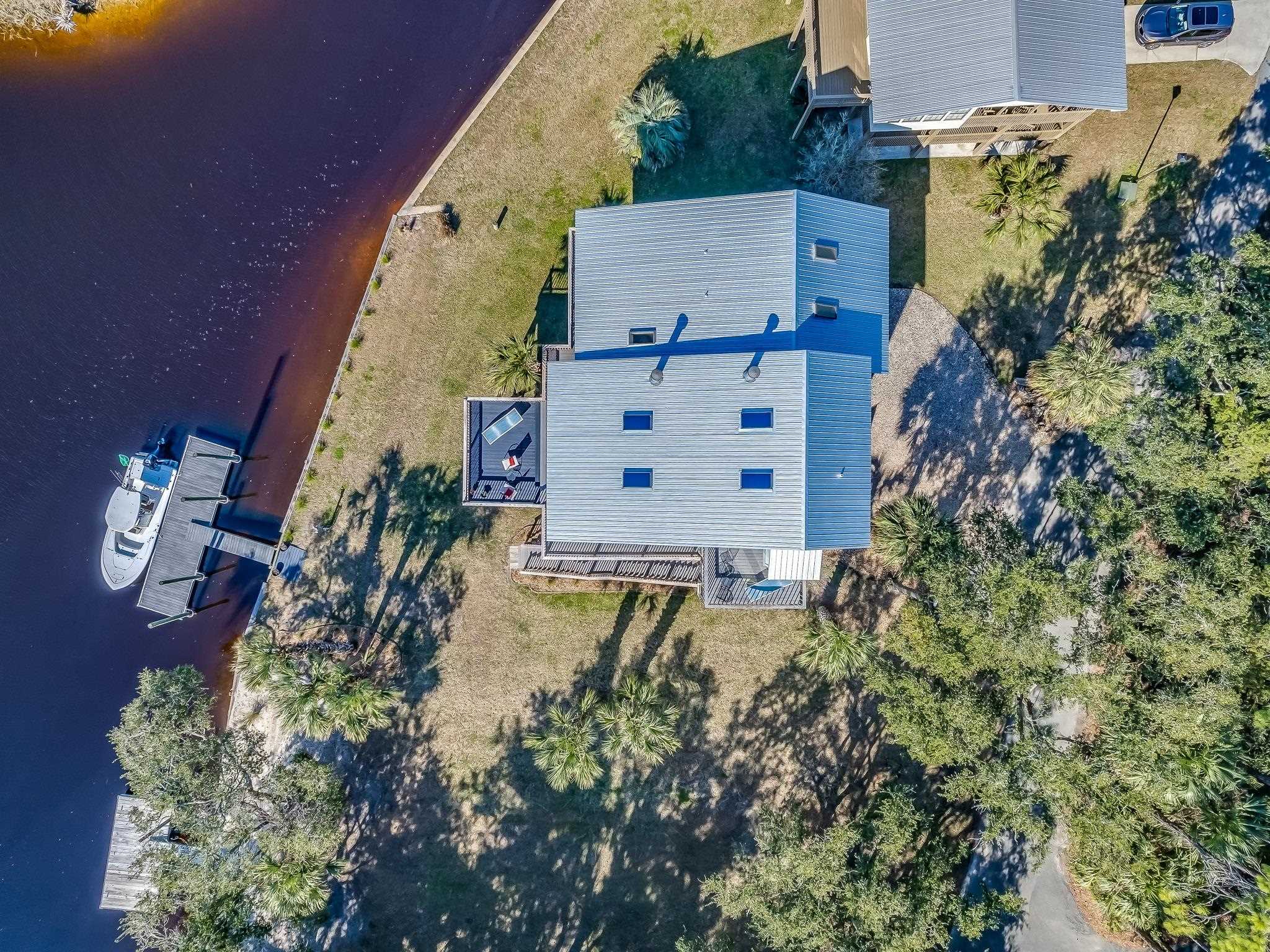 88 Southside Drive,CRAWFORDVILLE,Florida 32327,4 Bedrooms Bedrooms,3 BathroomsBathrooms,Detached single family,88 Southside Drive,368340