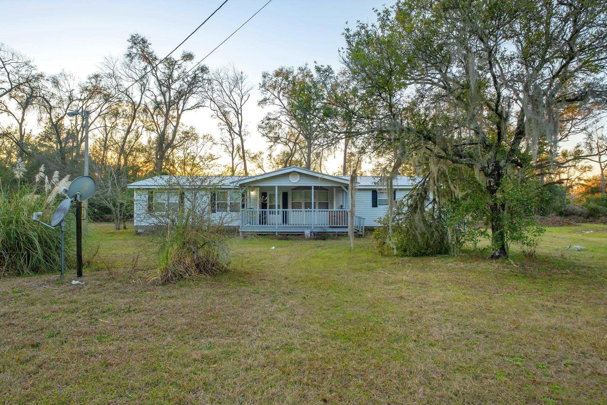 2781 NE Colin Kelly Highway,MADISON,Florida 32340,3 Bedrooms Bedrooms,2 BathroomsBathrooms,Manuf/mobile home,2781 NE Colin Kelly Highway,368342