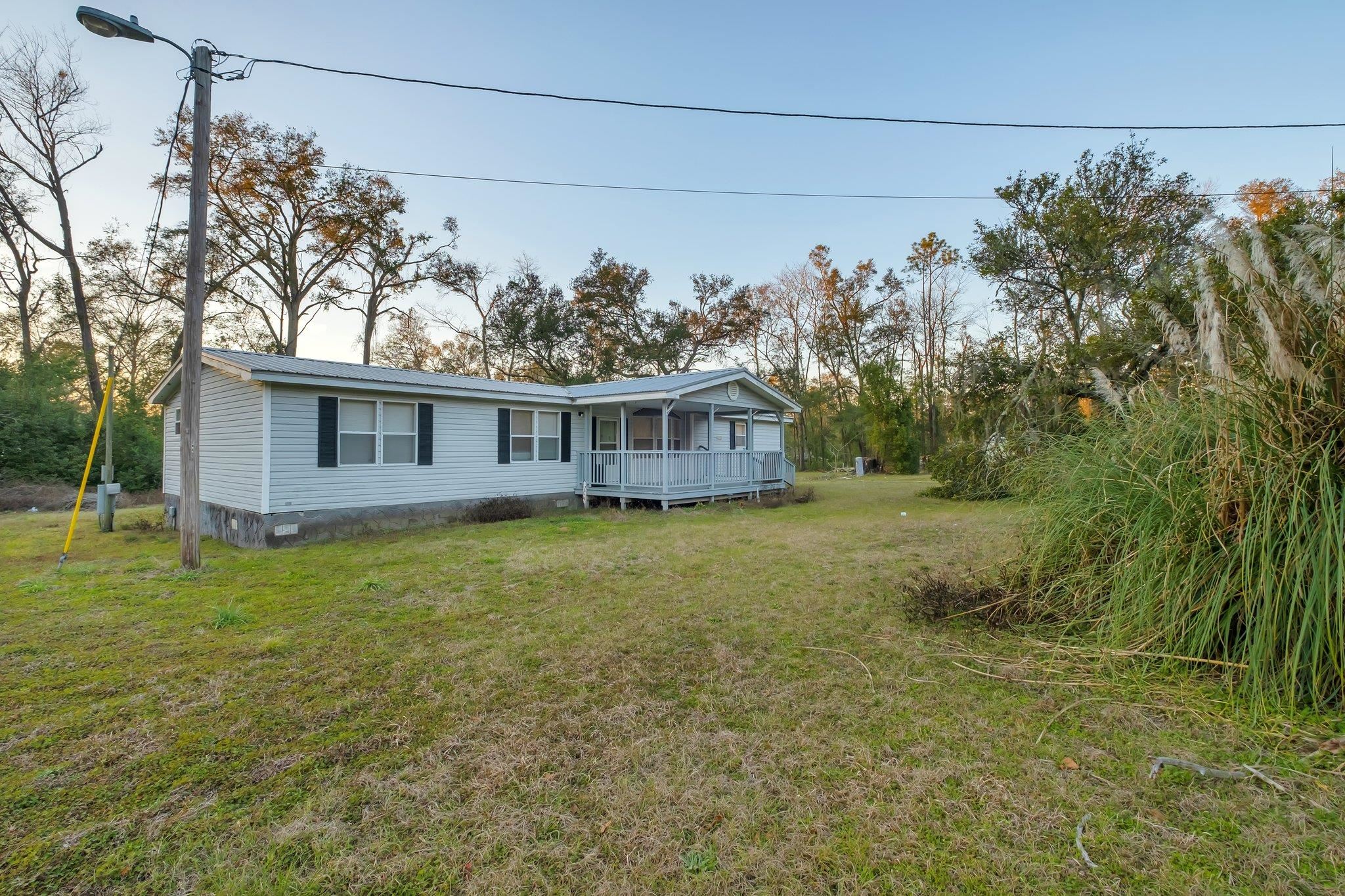 2781 NE Colin Kelly Highway,MADISON,Florida 32340,3 Bedrooms Bedrooms,2 BathroomsBathrooms,Manuf/mobile home,2781 NE Colin Kelly Highway,368342