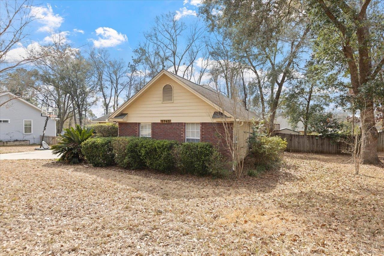 5745 Countryside Drive,TALLAHASSEE,Florida 32317,3 Bedrooms Bedrooms,2 BathroomsBathrooms,Detached single family,5745 Countryside Drive,369424