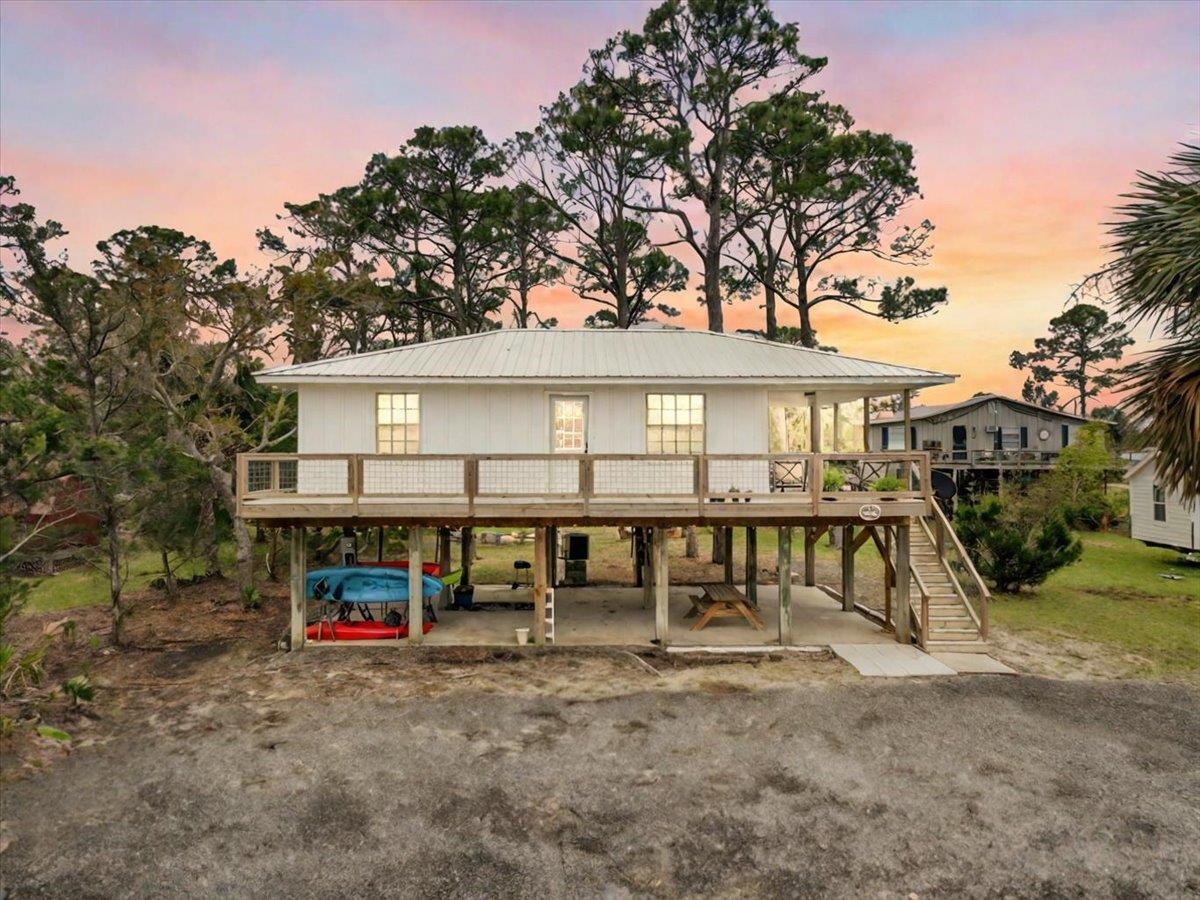 239 Tern Road,PERRY,Florida 32348,2 Bedrooms Bedrooms,1 BathroomBathrooms,Detached single family,239 Tern Road,369897