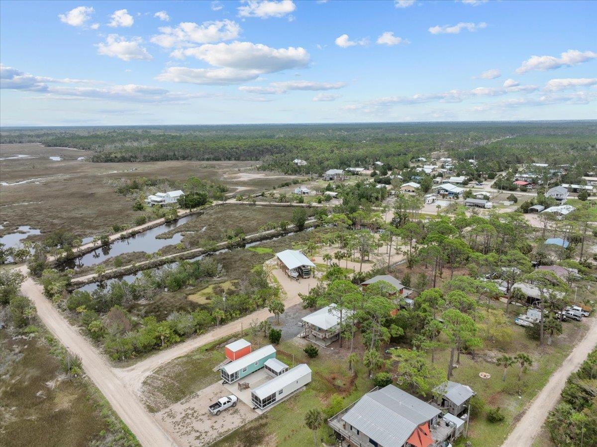 239 Tern Road,PERRY,Florida 32348,2 Bedrooms Bedrooms,1 BathroomBathrooms,Detached single family,239 Tern Road,369897