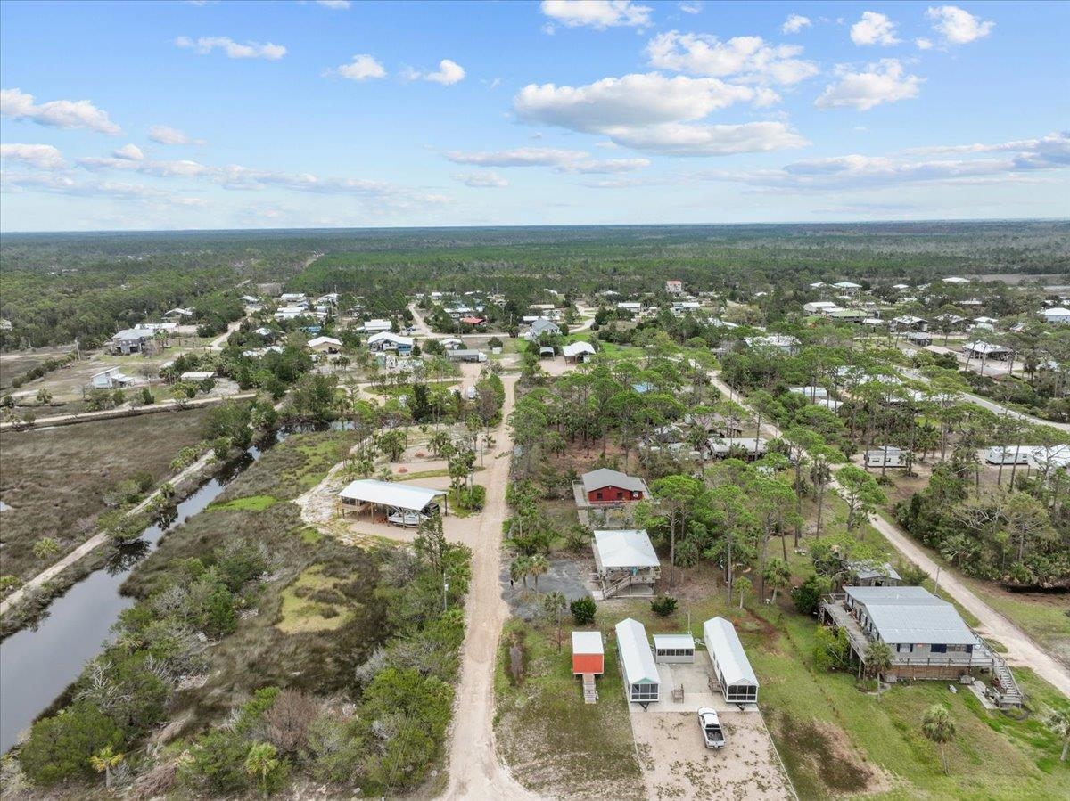 239 Tern Road,PERRY,Florida 32348,2 Bedrooms Bedrooms,1 BathroomBathrooms,Detached single family,239 Tern Road,369897