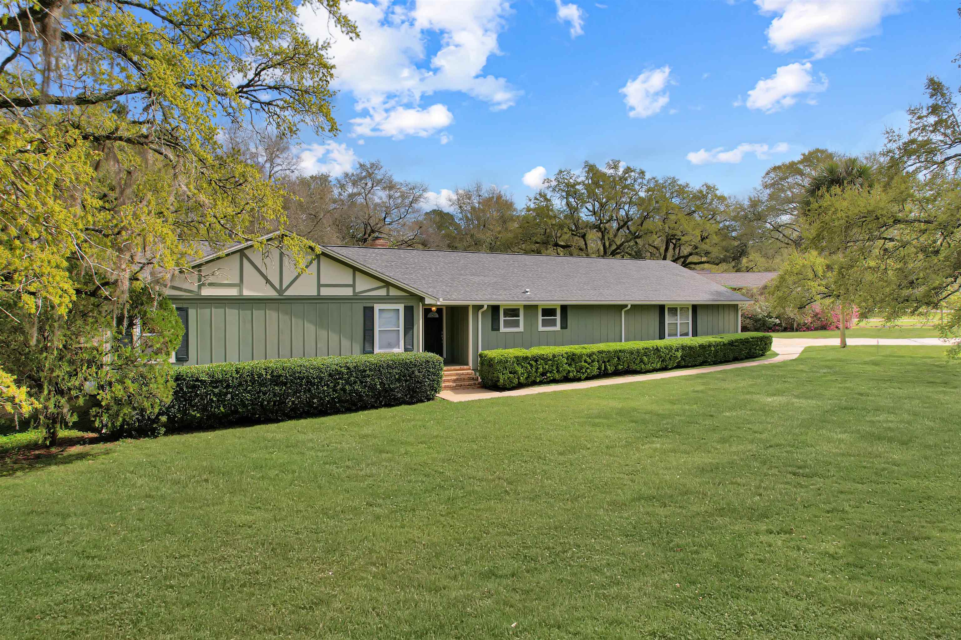 3534 Carrington Drive,TALLAHASSEE,Florida 32303,3 Bedrooms Bedrooms,2 BathroomsBathrooms,Detached single family,3534 Carrington Drive,369428