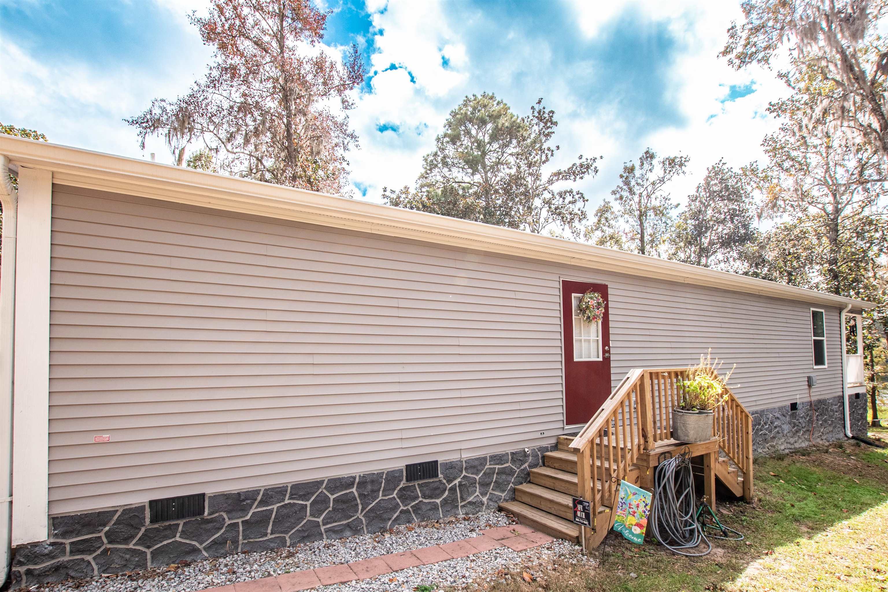 2858 Ben Stoutamire Road,TALLAHASSEE,Florida 32310,3 Bedrooms Bedrooms,2 BathroomsBathrooms,Manuf/mobile home,2858 Ben Stoutamire Road,368349