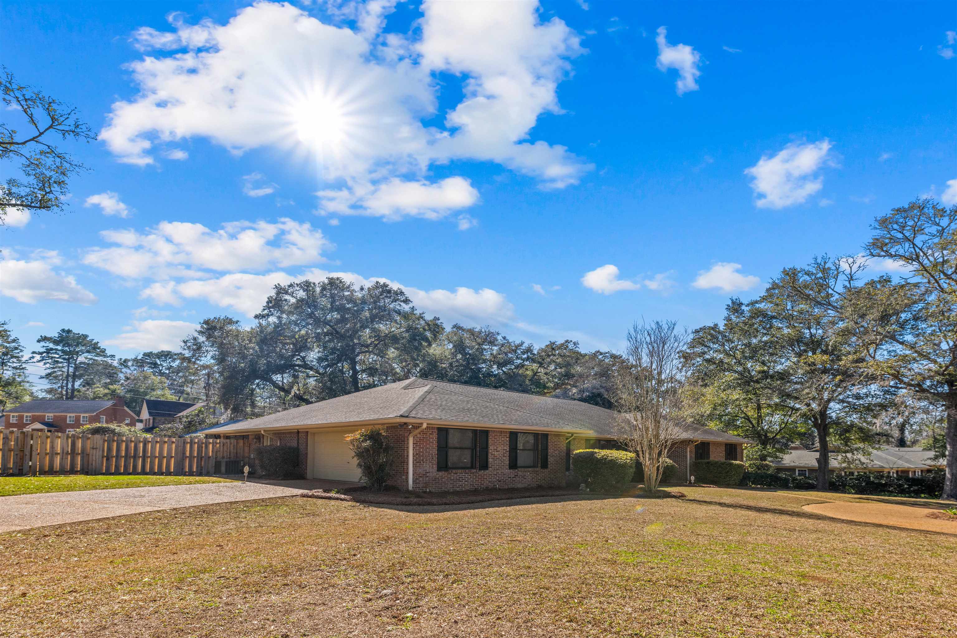 3069 N Shamrock,TALLAHASSEE,Florida 32309,4 Bedrooms Bedrooms,3 BathroomsBathrooms,Detached single family,3069 N Shamrock,368351