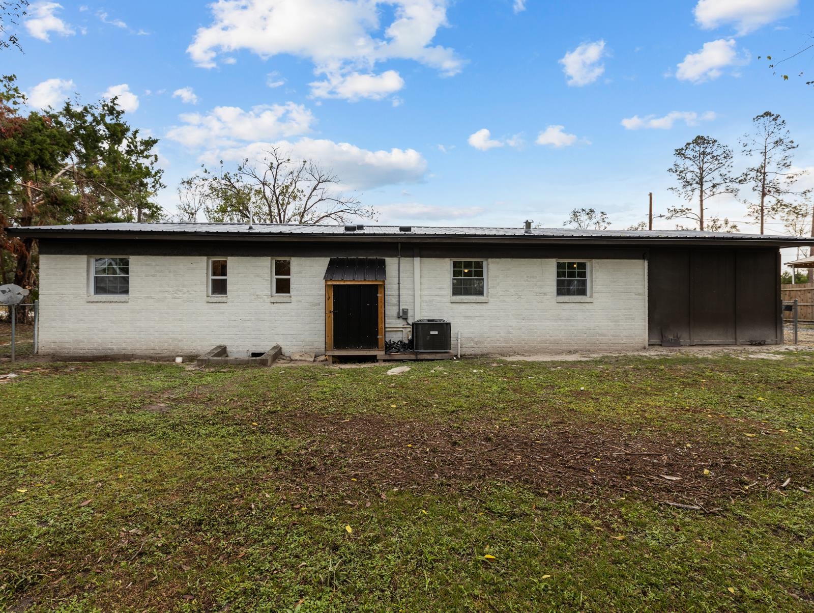 105 El Pasado Drive,PERRY,Florida 32347,4 Bedrooms Bedrooms,2 BathroomsBathrooms,Detached single family,105 El Pasado Drive,366247