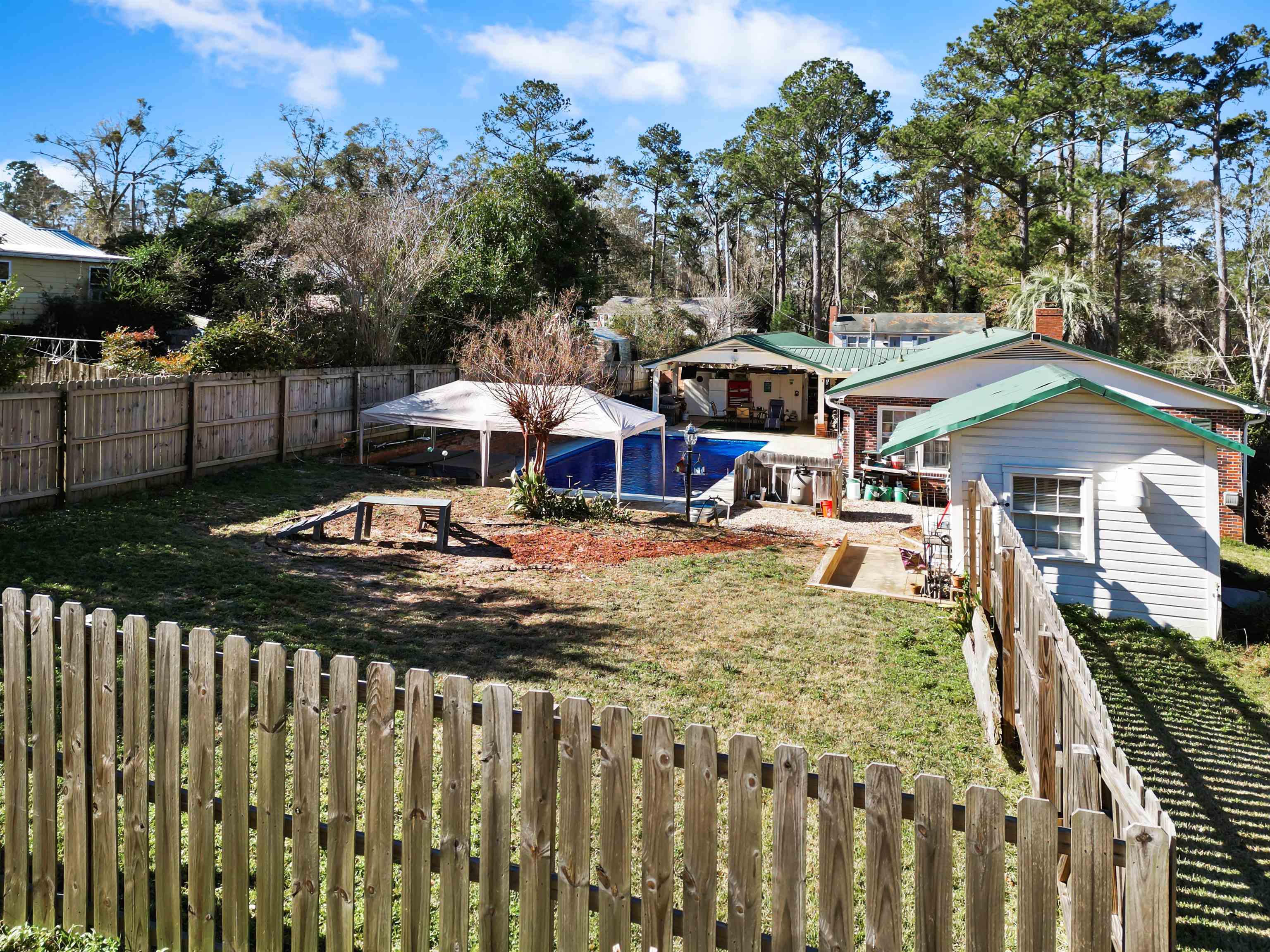 723 N Bellamy Drive,QUINCY,Florida 32351,4 Bedrooms Bedrooms,3 BathroomsBathrooms,Detached single family,723 N Bellamy Drive,367641