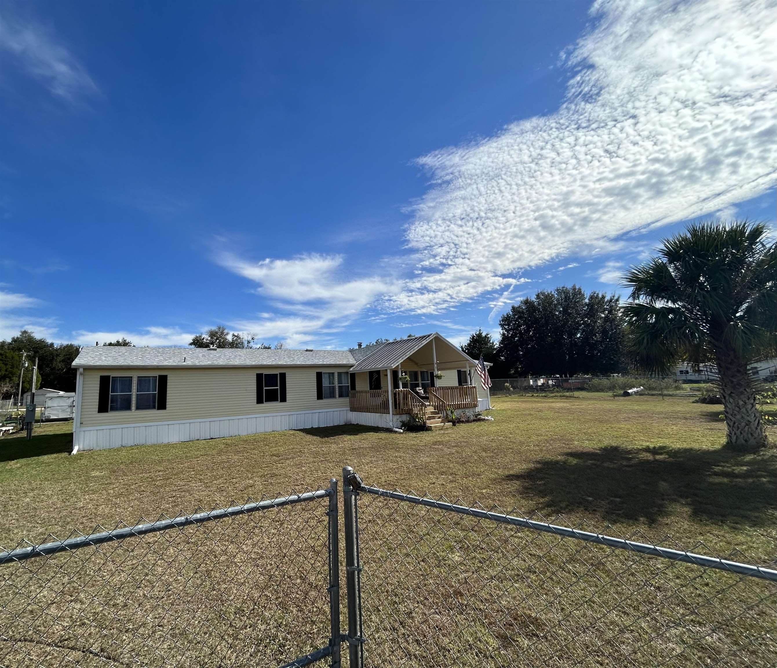 19951 SE 111Th Terrace,INGLIS,Florida 34449,4 Bedrooms Bedrooms,2 BathroomsBathrooms,Manuf/mobile home,19951 SE 111Th Terrace,367647