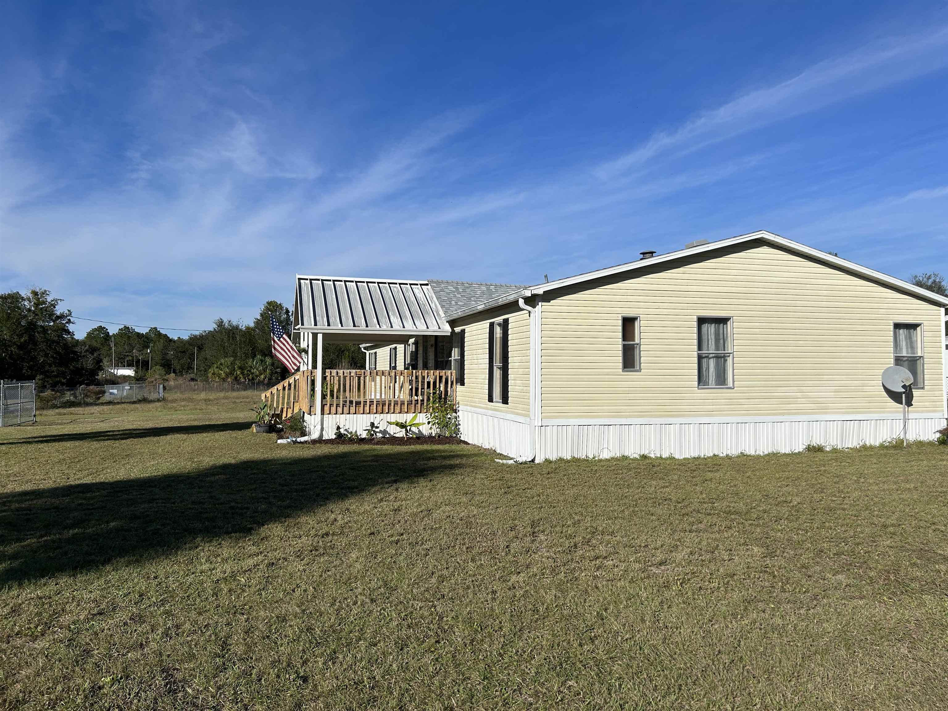 19951 SE 111Th Terrace,INGLIS,Florida 34449,4 Bedrooms Bedrooms,2 BathroomsBathrooms,Manuf/mobile home,19951 SE 111Th Terrace,367647