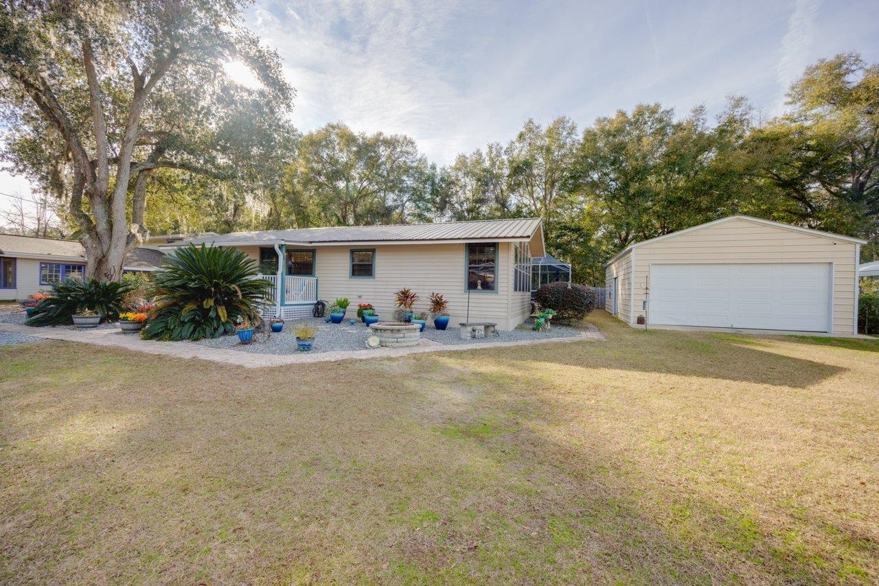 1996 LAKE POINT Lane,TALLAHASSEE,Florida 32310,3 Bedrooms Bedrooms,2 BathroomsBathrooms,Detached single family,1996 LAKE POINT Lane,367657