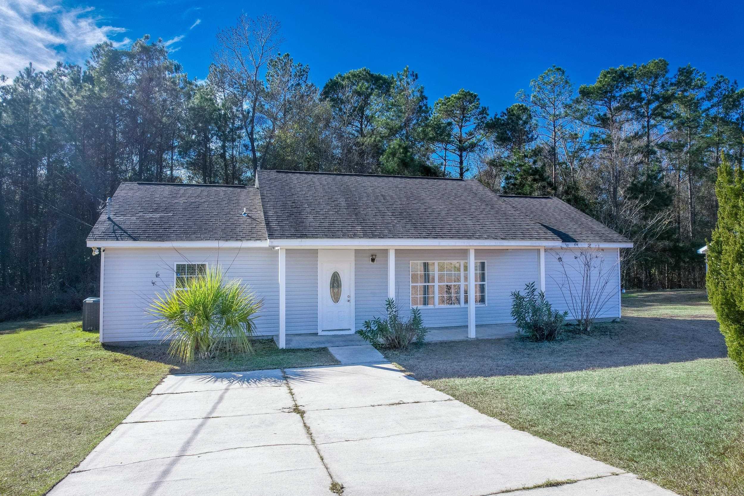 395 Slash Circle,MIDWAY,Florida 32343,3 Bedrooms Bedrooms,2 BathroomsBathrooms,Detached single family,395 Slash Circle,367664