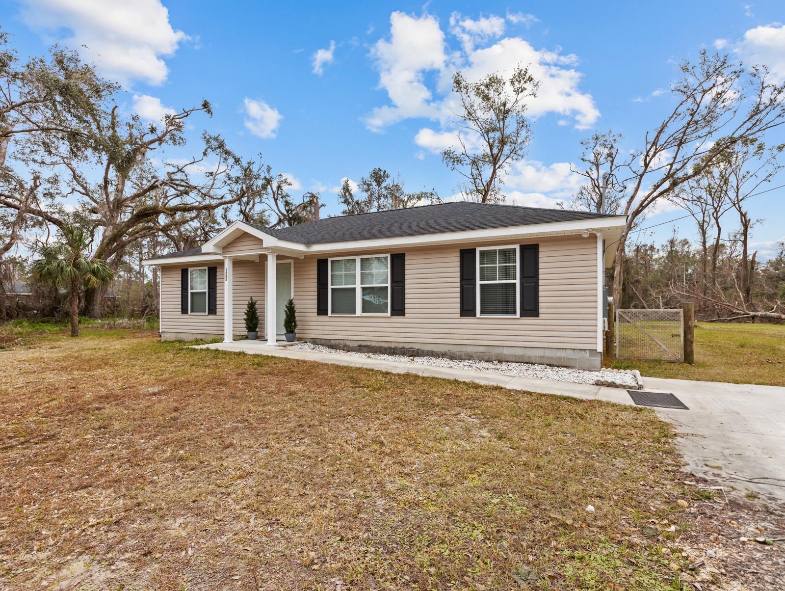 1525 Pisgah Road,PERRY,Florida 32347-0000,3 Bedrooms Bedrooms,2 BathroomsBathrooms,Detached single family,1525 Pisgah Road,367676