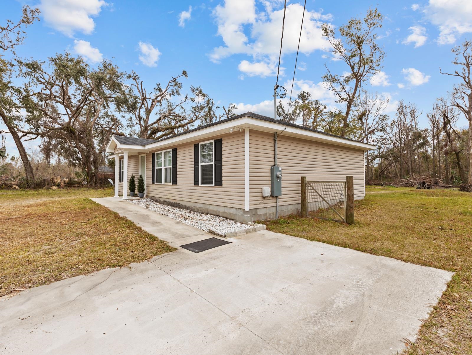 1525 Pisgah Road,PERRY,Florida 32347-0000,3 Bedrooms Bedrooms,2 BathroomsBathrooms,Detached single family,1525 Pisgah Road,367676