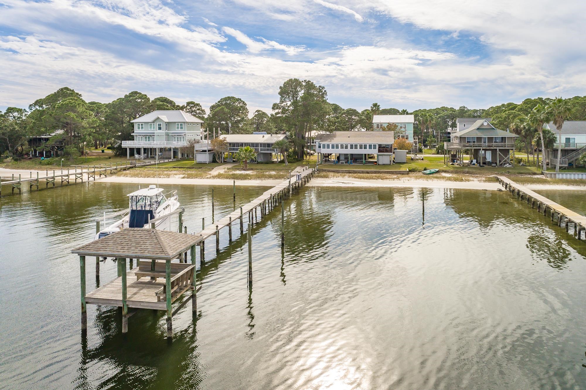 55 Fiesta Drive,ALLIGATOR POINT,Florida 32346,4 Bedrooms Bedrooms,3 BathroomsBathrooms,Detached single family,55 Fiesta Drive,366391