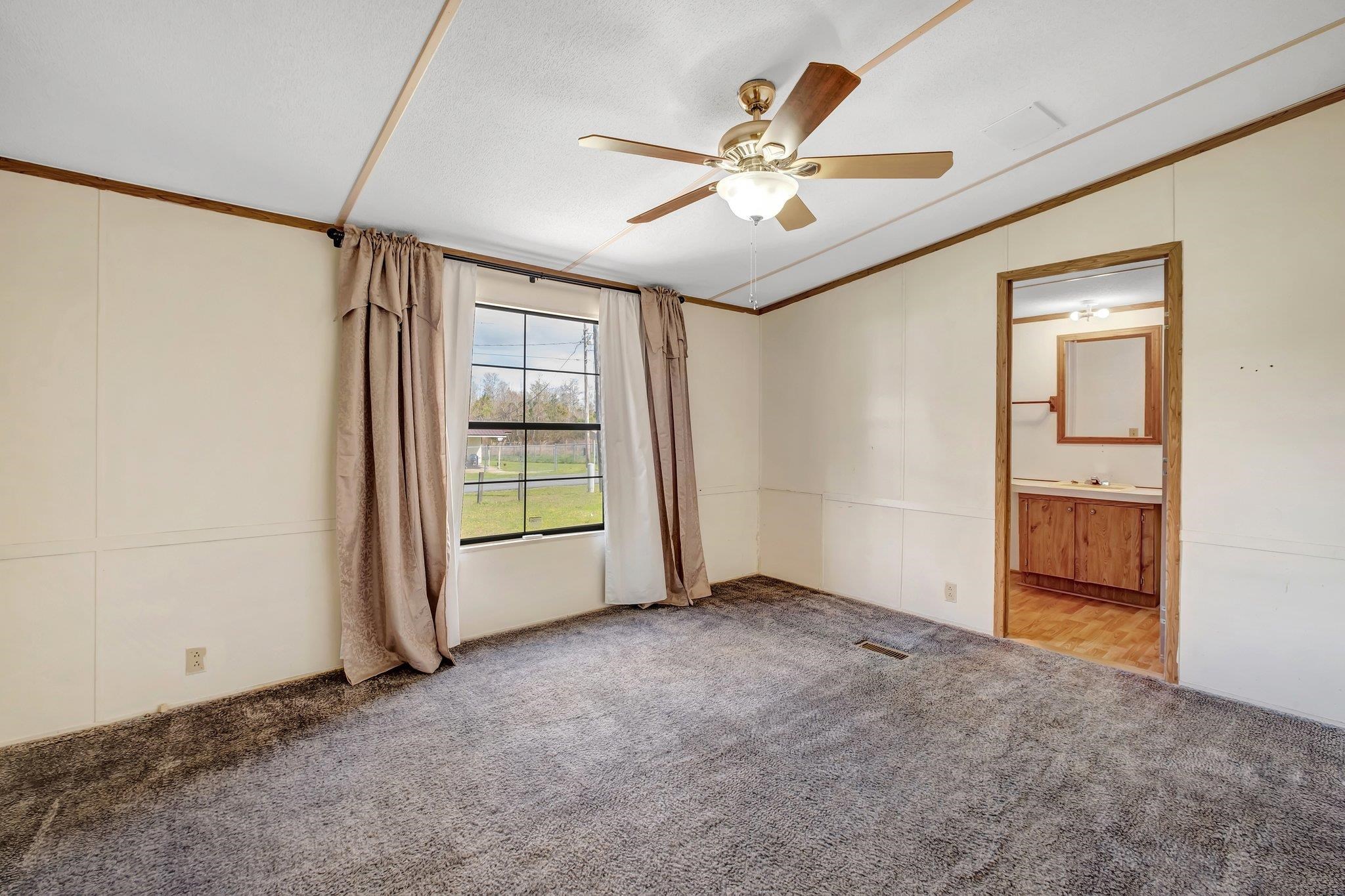 6929 Singletary Street,Grand Ridge,Florida 32442,3 Bedrooms Bedrooms,2 BathroomsBathrooms,Manuf/mobile home,6929 Singletary Street,369479