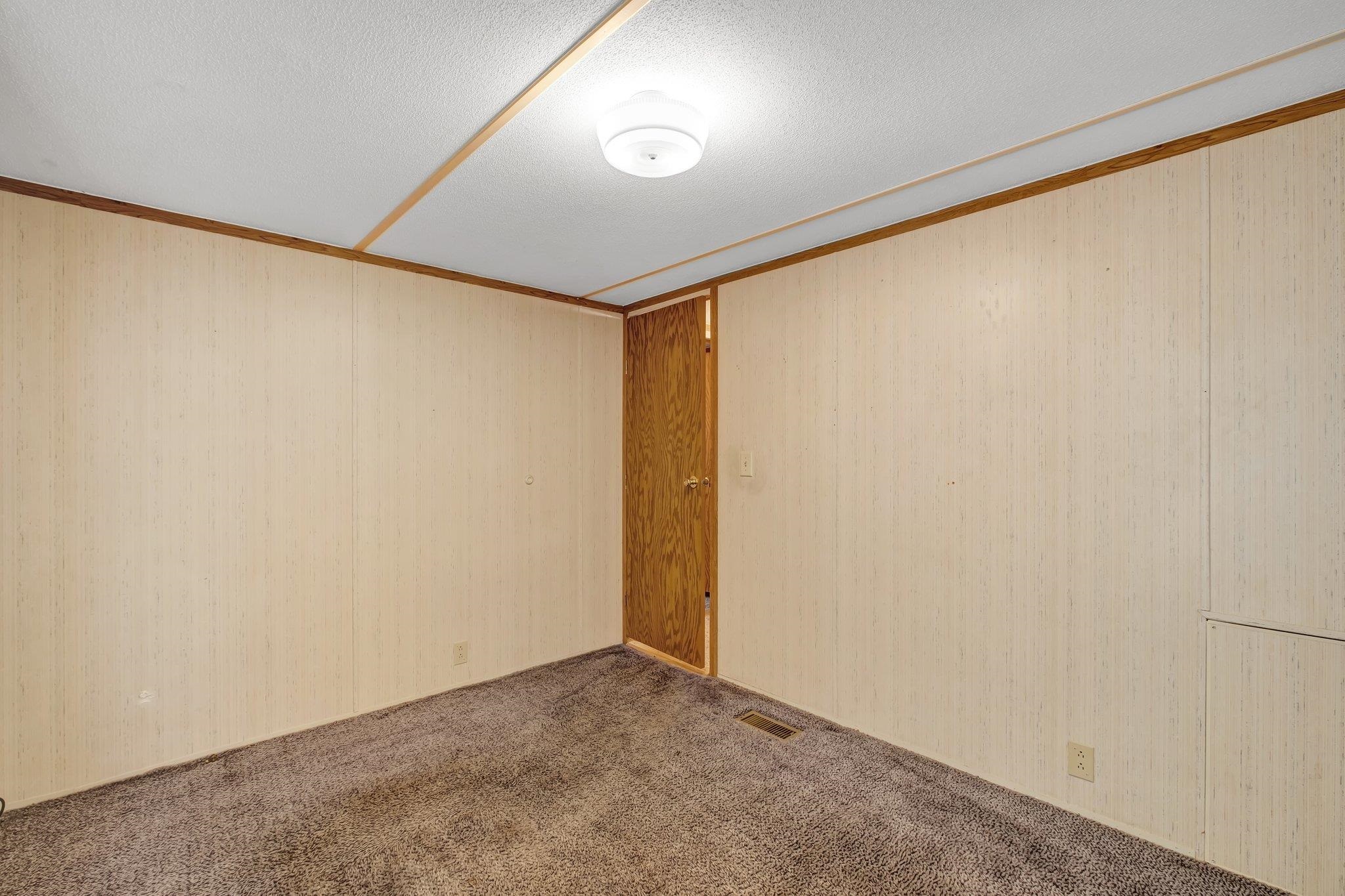 6929 Singletary Street,Grand Ridge,Florida 32442,3 Bedrooms Bedrooms,2 BathroomsBathrooms,Manuf/mobile home,6929 Singletary Street,369479