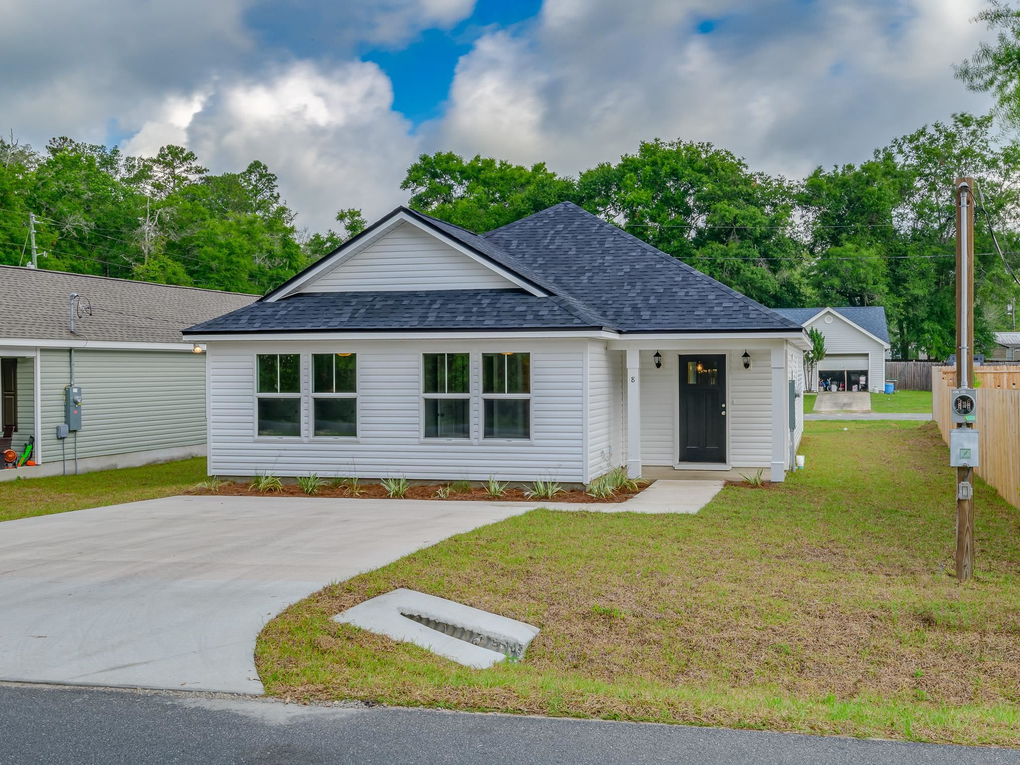127 Tafflinger Road,CRAWFORDVILLE,Florida 32327,4 Bedrooms Bedrooms,2 BathroomsBathrooms,Detached single family,127 Tafflinger Road,369482
