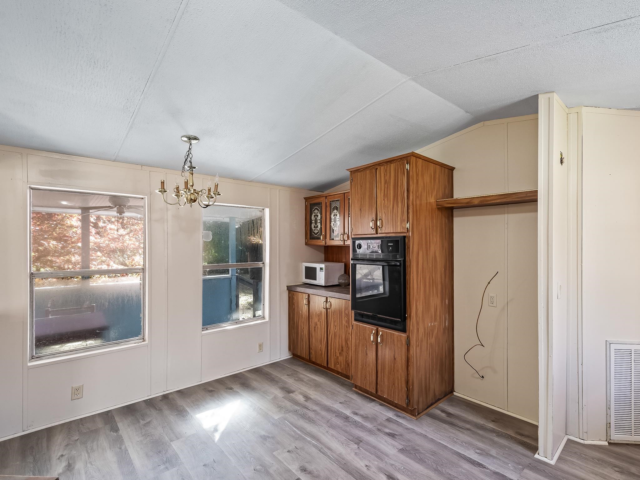5070 Box Wood Lane,TALLAHASSEE,Florida 32303,2 Bedrooms Bedrooms,3 BathroomsBathrooms,Manuf/mobile home,5070 Box Wood Lane,366413