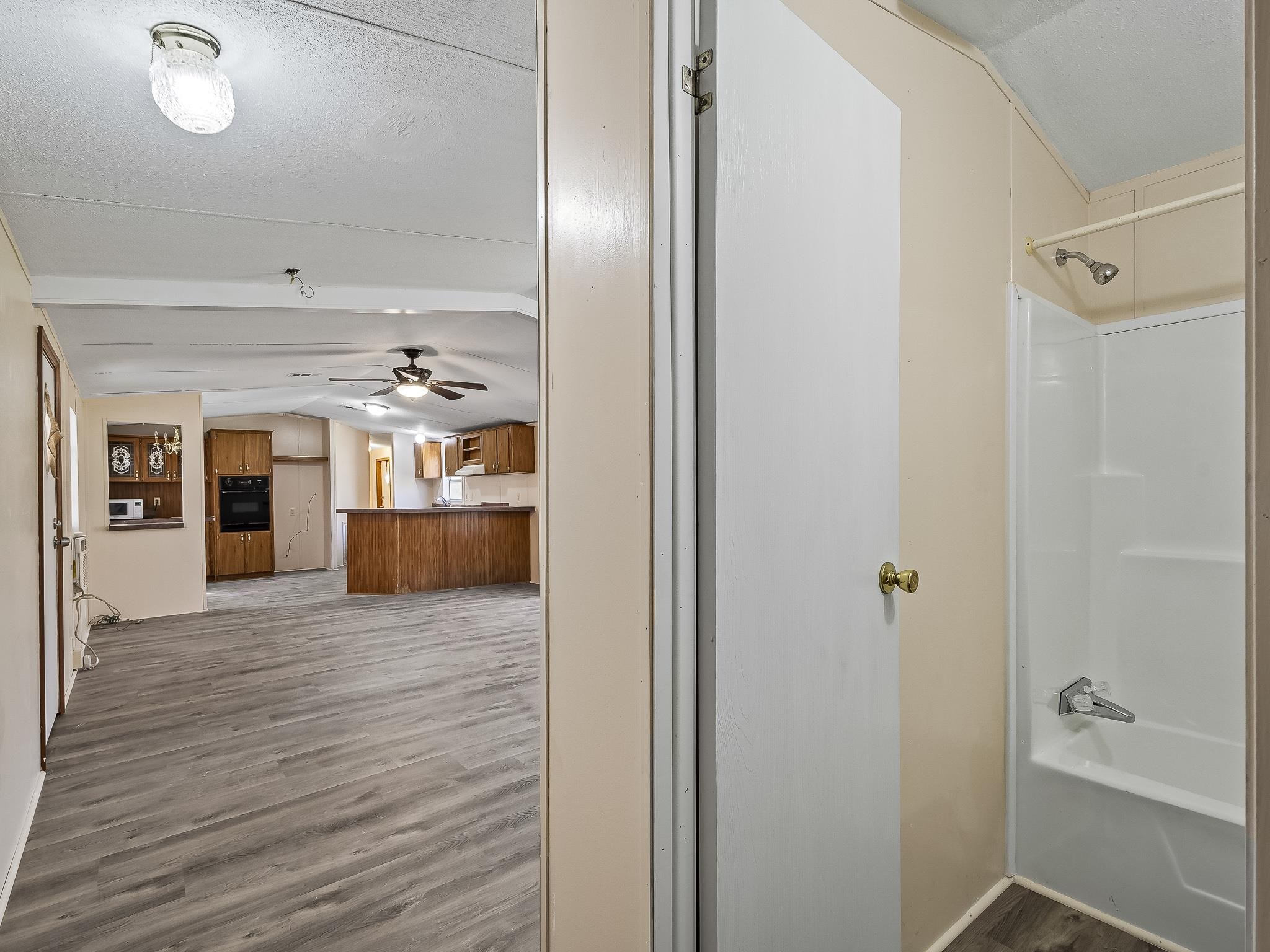 5070 Box Wood Lane,TALLAHASSEE,Florida 32303,2 Bedrooms Bedrooms,3 BathroomsBathrooms,Manuf/mobile home,5070 Box Wood Lane,366413
