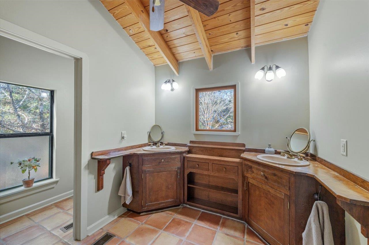 389 GATOR Crossing,QUINCY,Florida 32351,2 Bedrooms Bedrooms,2 BathroomsBathrooms,Detached single family,389 GATOR Crossing,368415