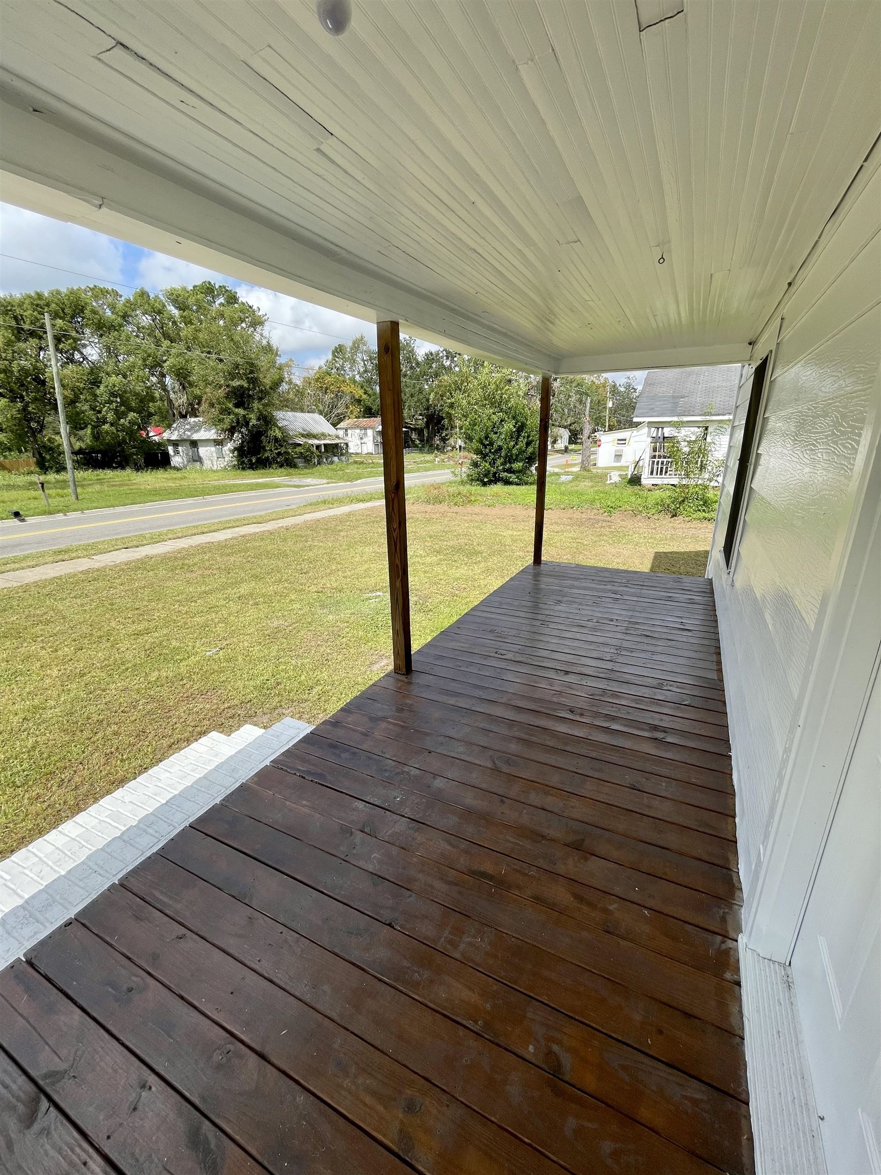 569 SW Range Avenue,MADISON,Florida 32340,1 Bedroom Bedrooms,1 BathroomBathrooms,Detached single family,569 SW Range Avenue,364270