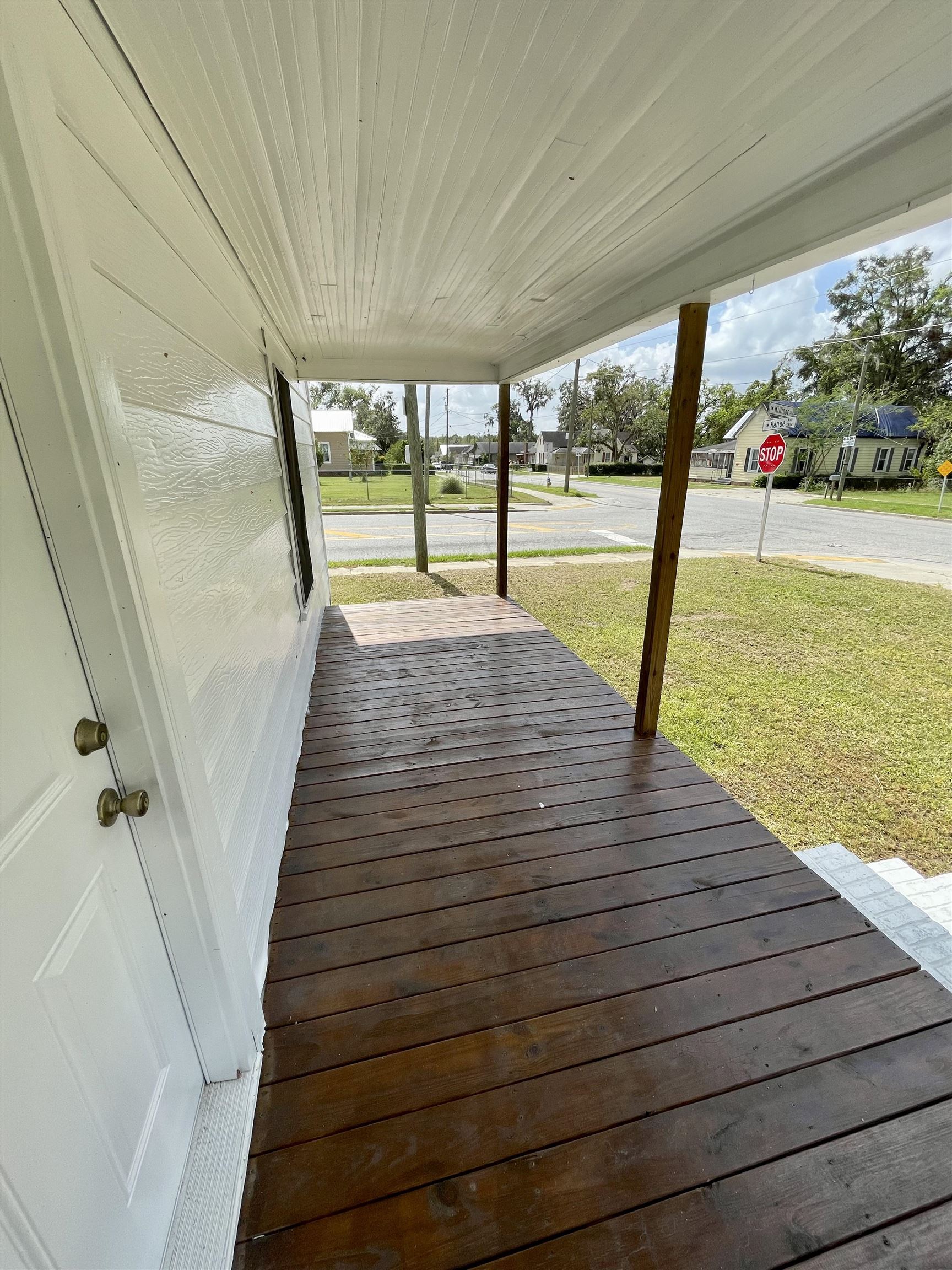 569 SW Range Avenue,MADISON,Florida 32340,1 Bedroom Bedrooms,1 BathroomBathrooms,Detached single family,569 SW Range Avenue,364270