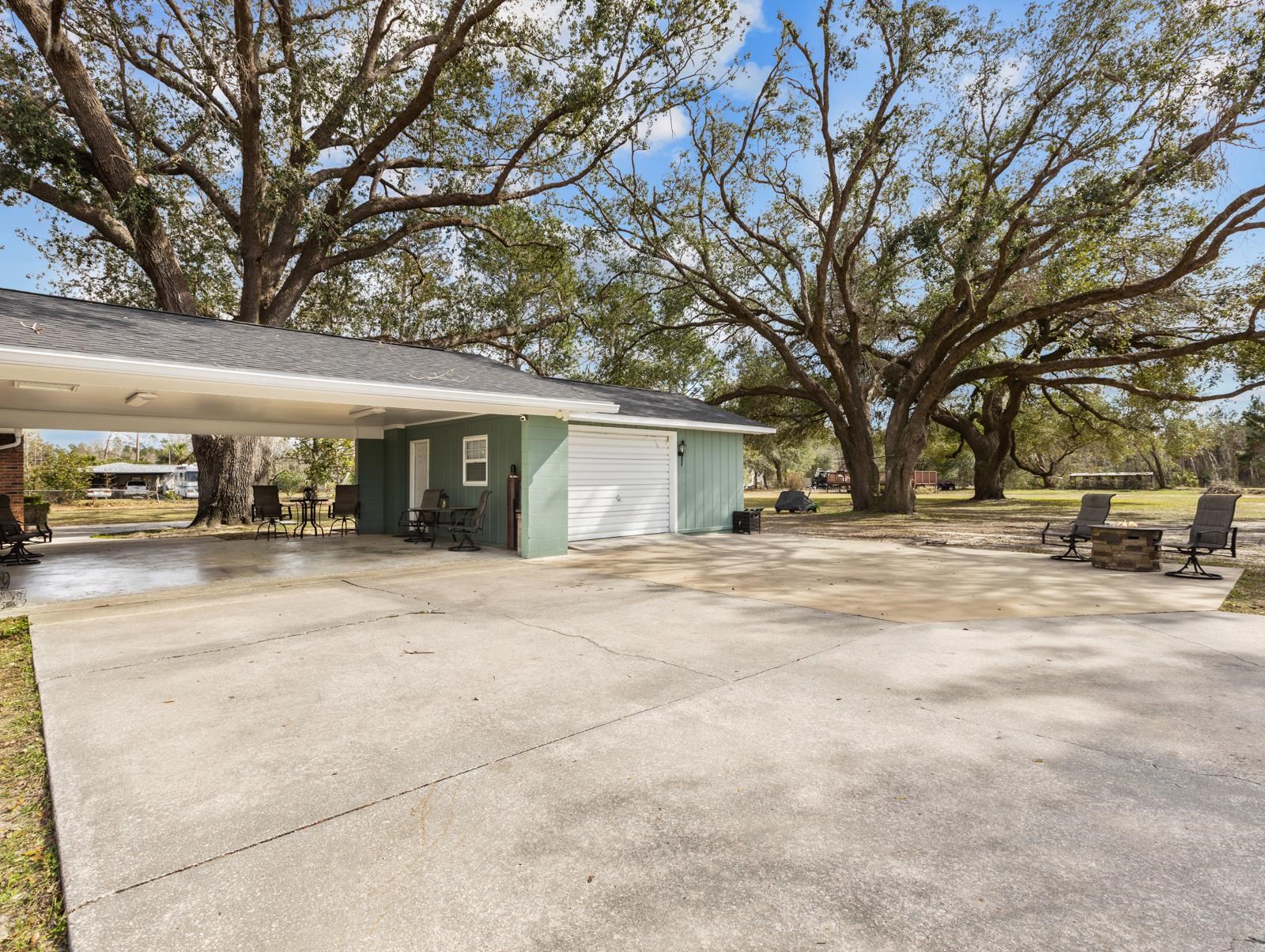 1953 Holt Road,PERRY,Florida 32348,4 Bedrooms Bedrooms,2 BathroomsBathrooms,Detached single family,1953 Holt Road,368422