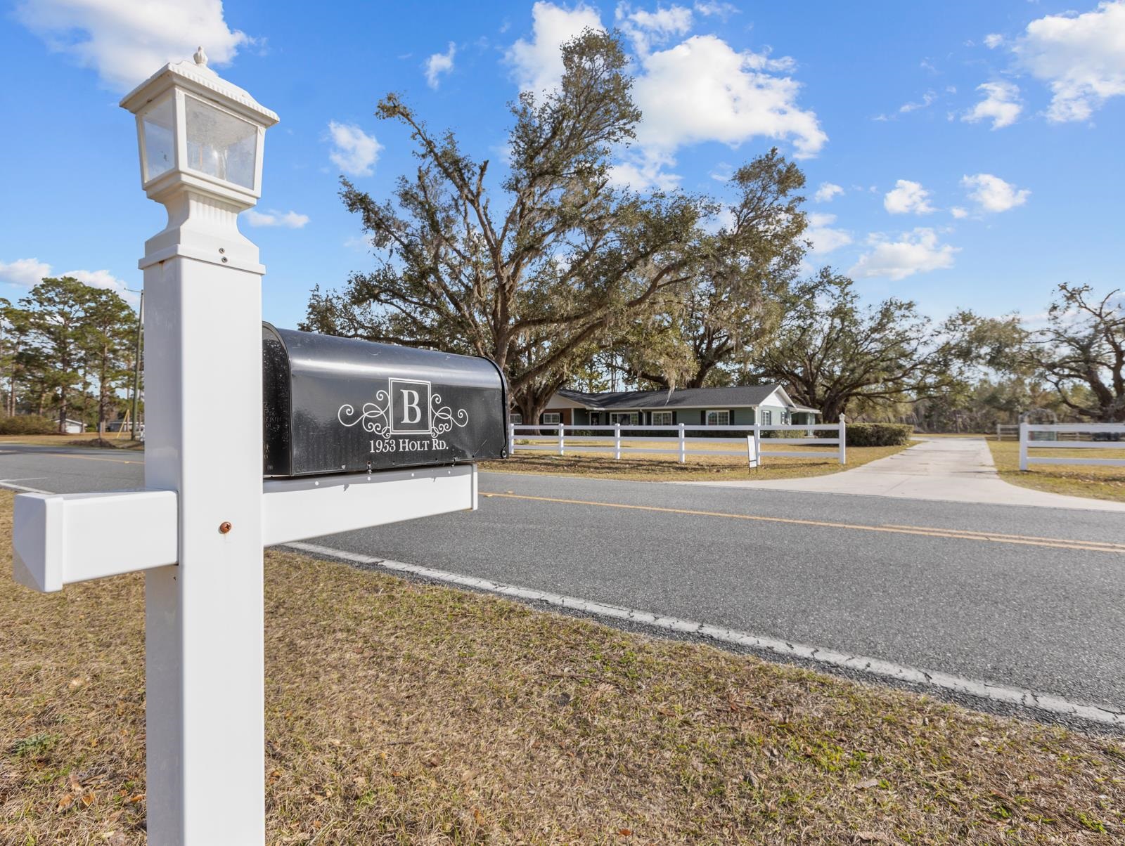 1953 Holt Road,PERRY,Florida 32348,4 Bedrooms Bedrooms,2 BathroomsBathrooms,Detached single family,1953 Holt Road,368422