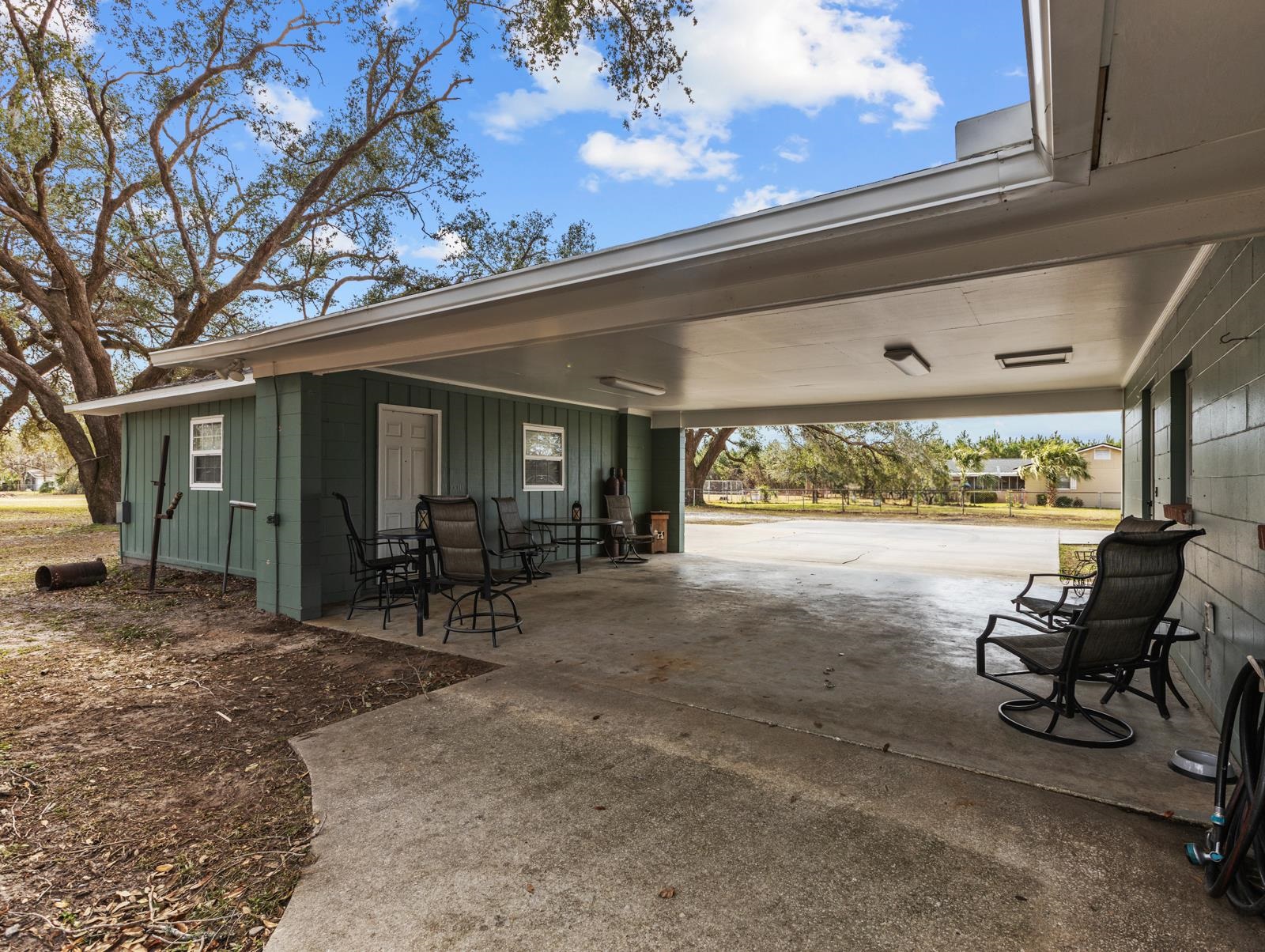 1953 Holt Road,PERRY,Florida 32348,4 Bedrooms Bedrooms,2 BathroomsBathrooms,Detached single family,1953 Holt Road,368422