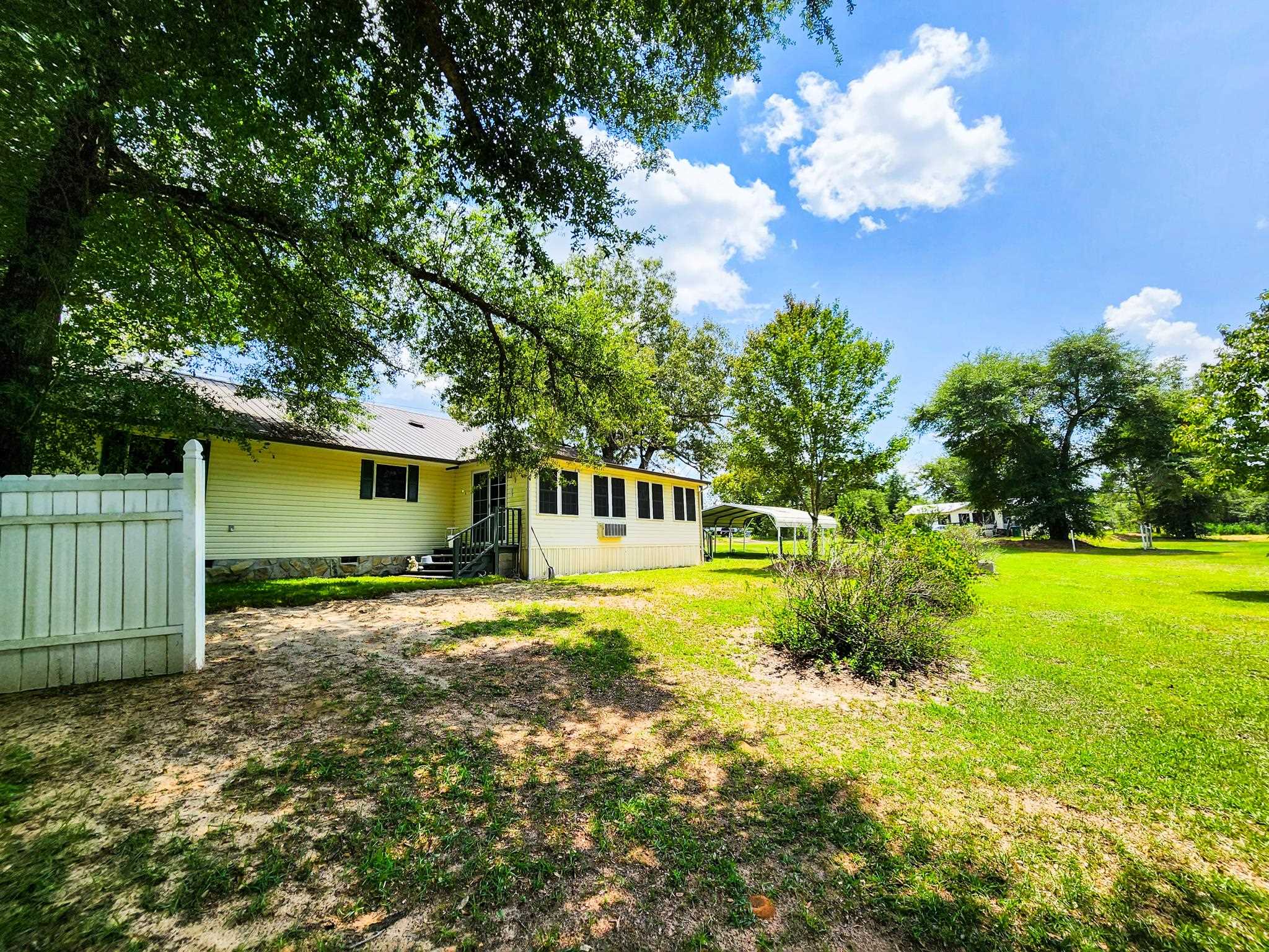 23281 Black Bottom Road,ALTHA,Florida 32421,3 Bedrooms Bedrooms,2 BathroomsBathrooms,Detached single family,23281 Black Bottom Road,367725