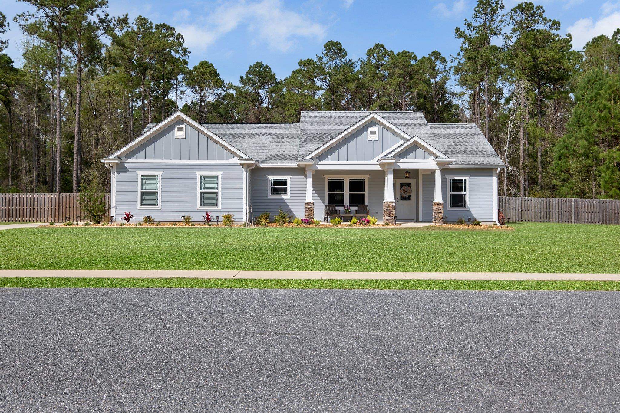 367 Parkside Circle,CRAWFORDVILLE,Florida 32327,4 Bedrooms Bedrooms,2 BathroomsBathrooms,Detached single family,367 Parkside Circle,369494