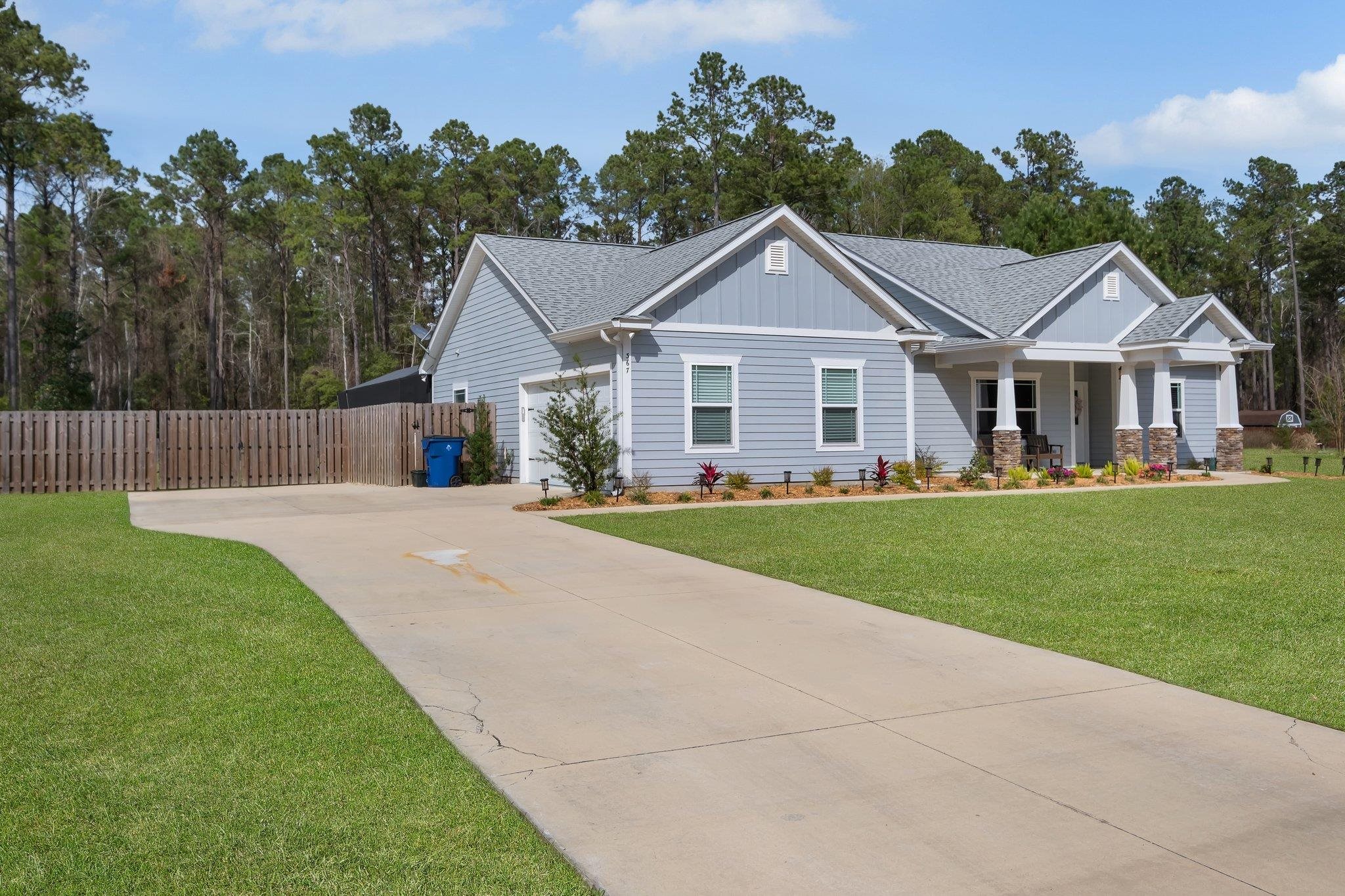 367 Parkside Circle,CRAWFORDVILLE,Florida 32327,4 Bedrooms Bedrooms,2 BathroomsBathrooms,Detached single family,367 Parkside Circle,369494