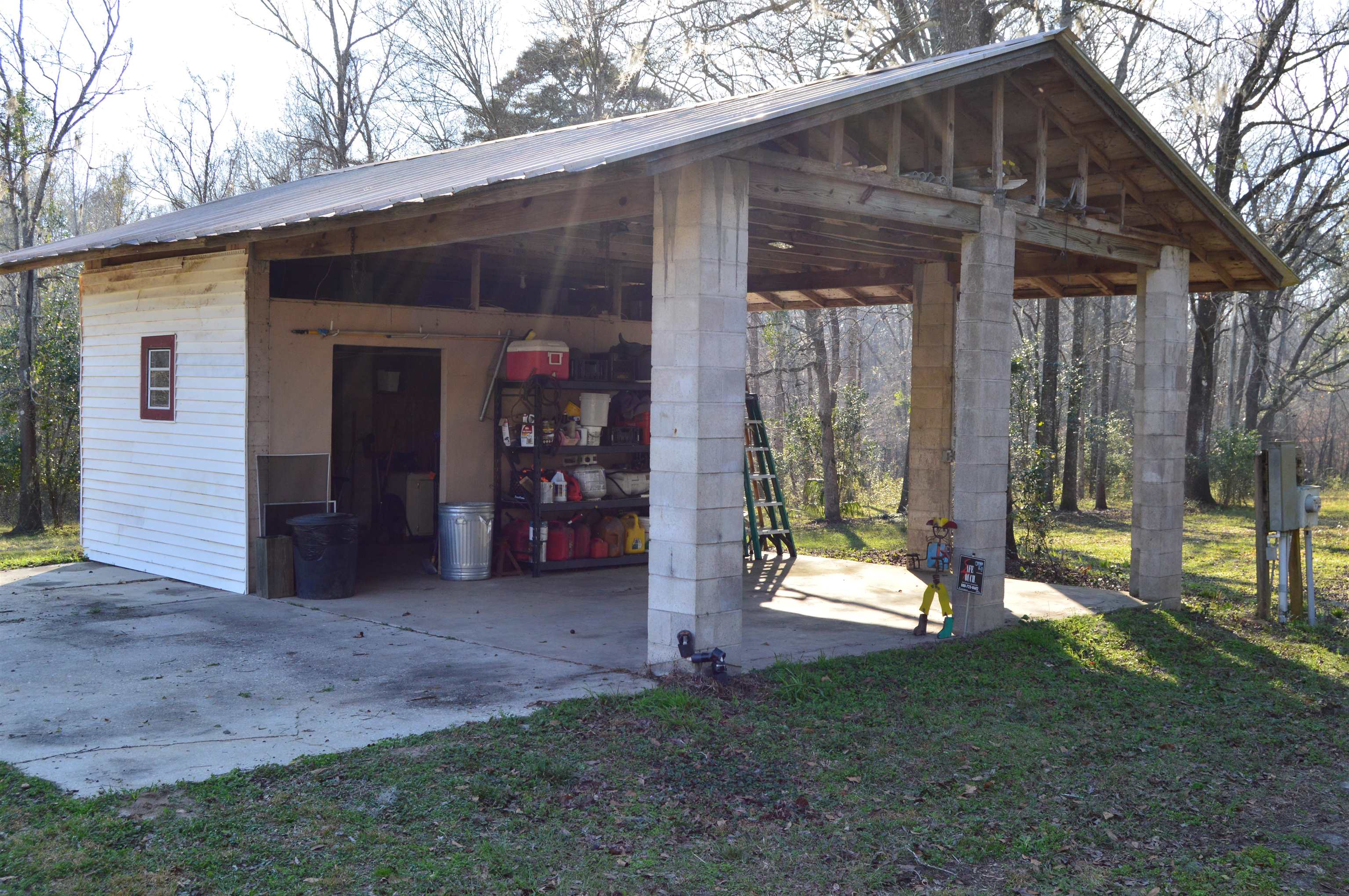 945 Oaklands Plantation Road,MONTICELLO,Florida 32344,3 Bedrooms Bedrooms,2 BathroomsBathrooms,Manuf/mobile home,945 Oaklands Plantation Road,368434