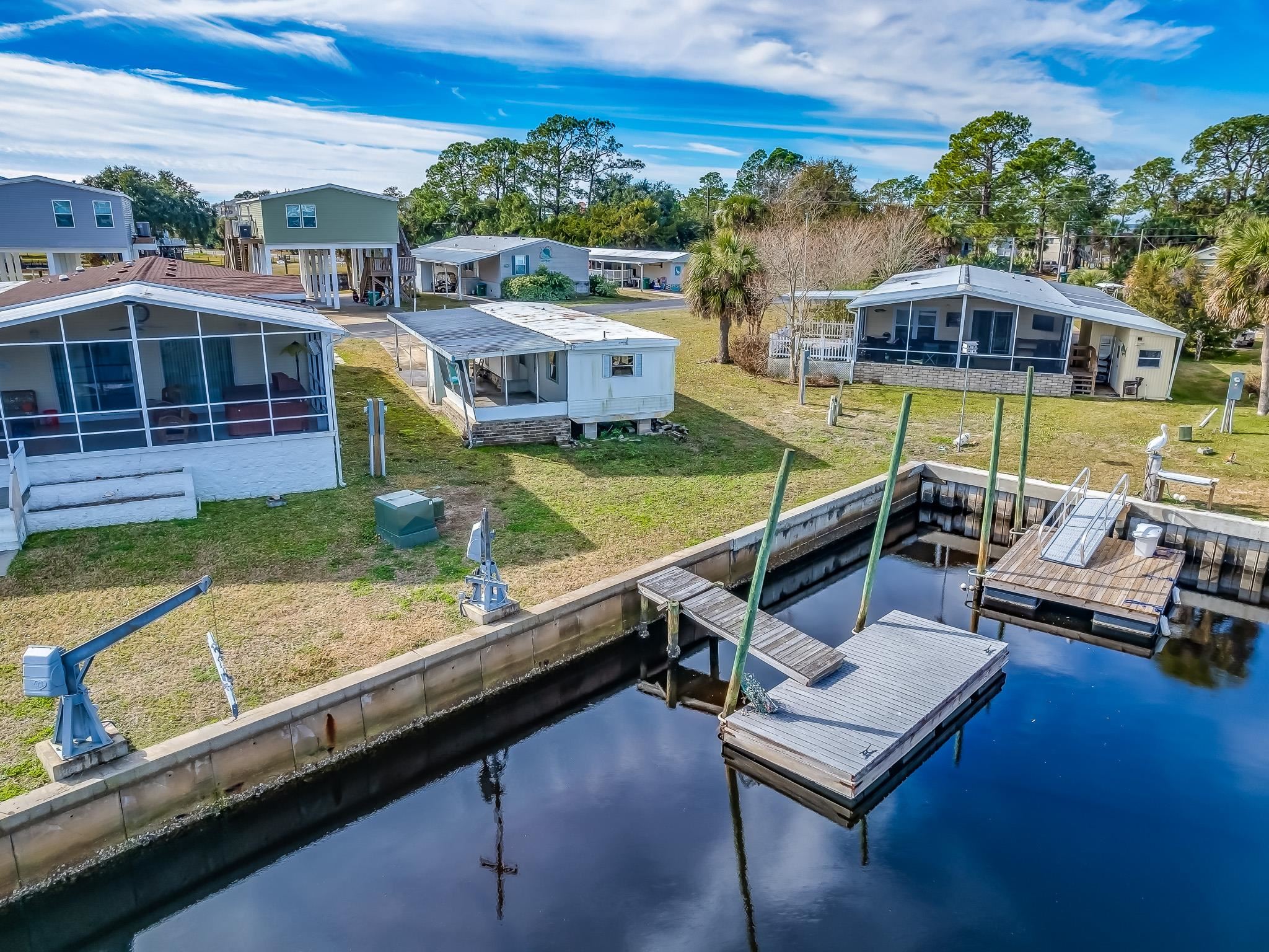 24 Janet Drive,CRAWFORDVILLE,Florida 32327-4613,2 Bedrooms Bedrooms,1 BathroomBathrooms,Manuf/mobile home,24 Janet Drive,367749