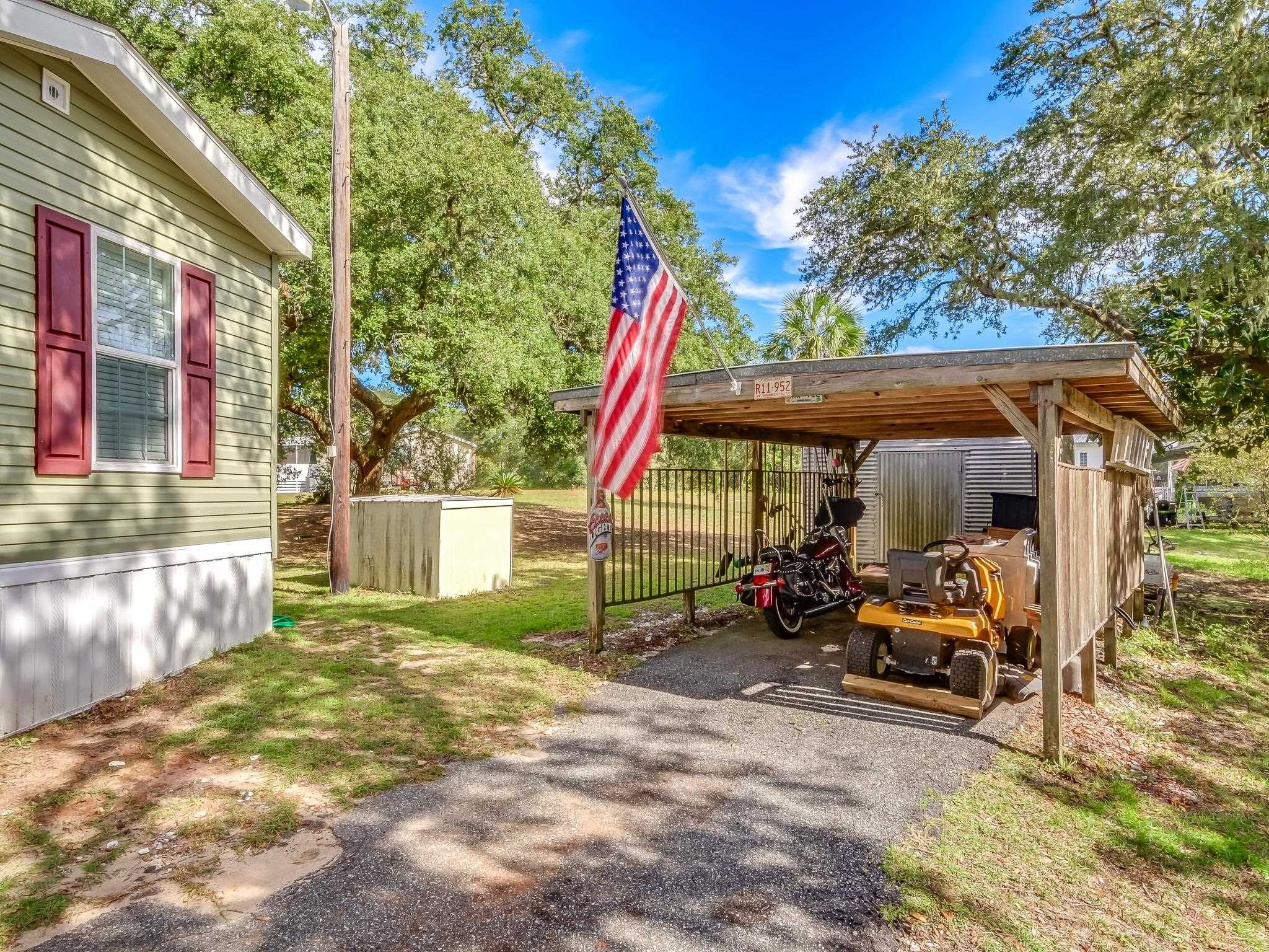 135 Carolina Street,CARRABELLE,Florida 32322,2 Bedrooms Bedrooms,2 BathroomsBathrooms,Manuf/mobile home,135 Carolina Street,364435