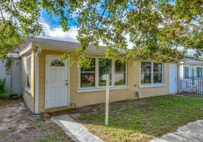 39-3&4 Carlton Avenue,LANARK,Florida 32323,2 Bedrooms Bedrooms,2 BathroomsBathrooms,Condo,39-3&4 Carlton Avenue,364439