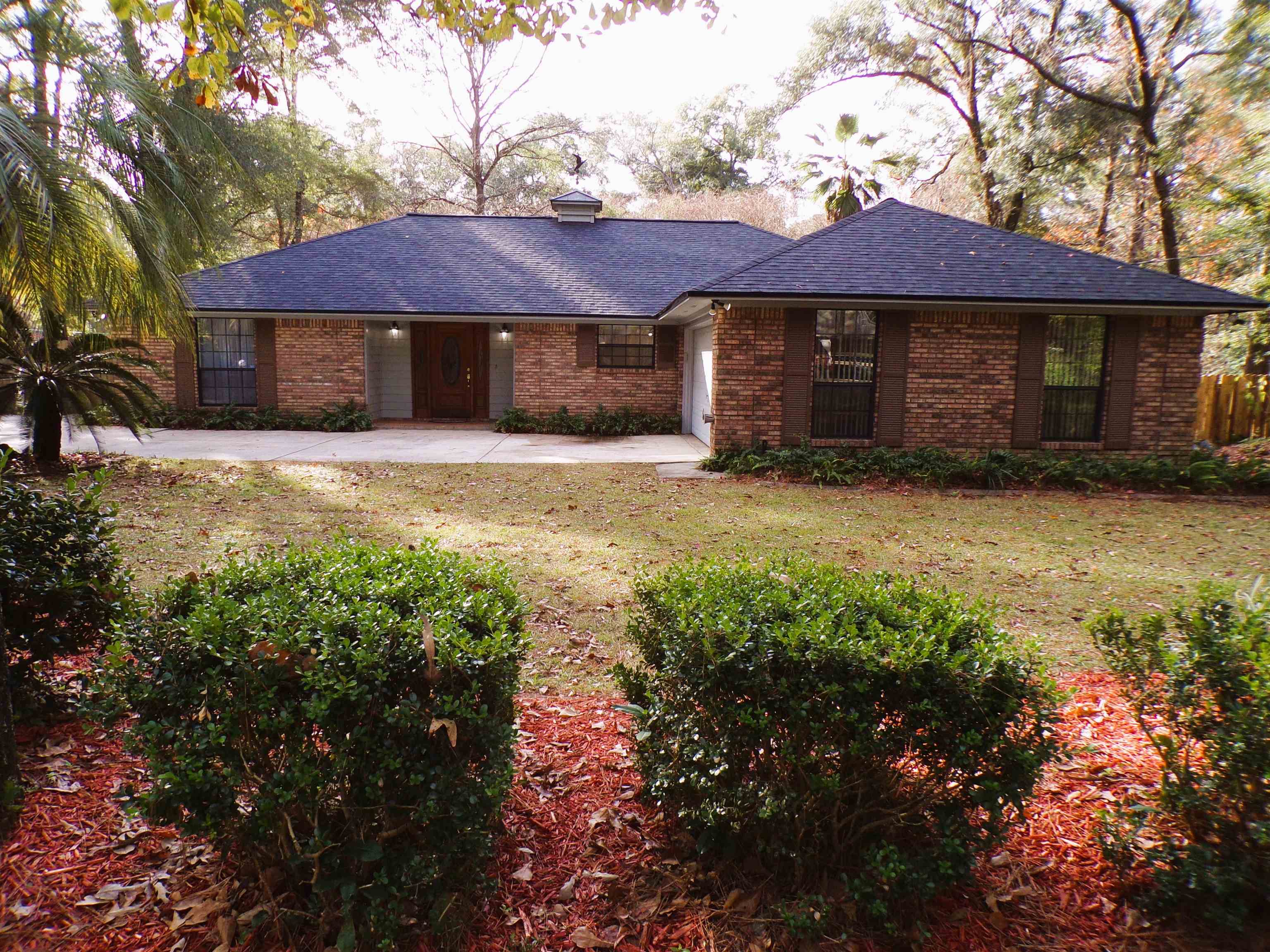 6888 Glenmeadow Lane,TALLAHASSEE,Florida 32317-7908,3 Bedrooms Bedrooms,2 BathroomsBathrooms,Detached single family,6888 Glenmeadow Lane,366549