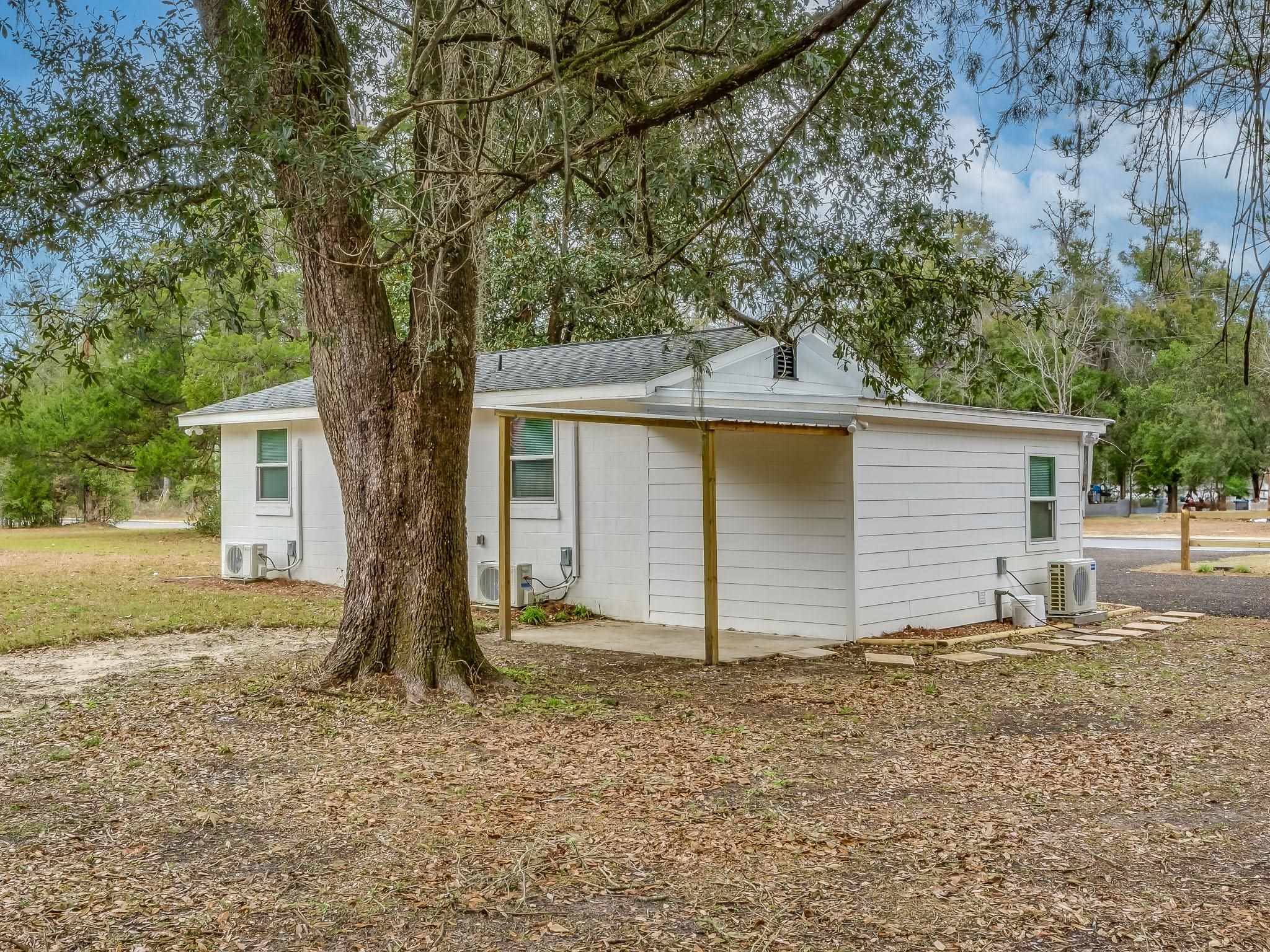 901 Arran Road,CRAWFORDVILLE,Florida 32327,2 Bedrooms Bedrooms,2 BathroomsBathrooms,Detached single family,901 Arran Road,367767