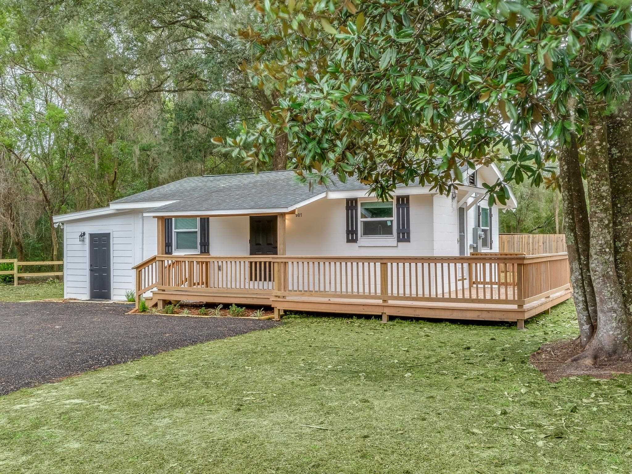 901 Arran Road,CRAWFORDVILLE,Florida 32327,2 Bedrooms Bedrooms,2 BathroomsBathrooms,Detached single family,901 Arran Road,367767